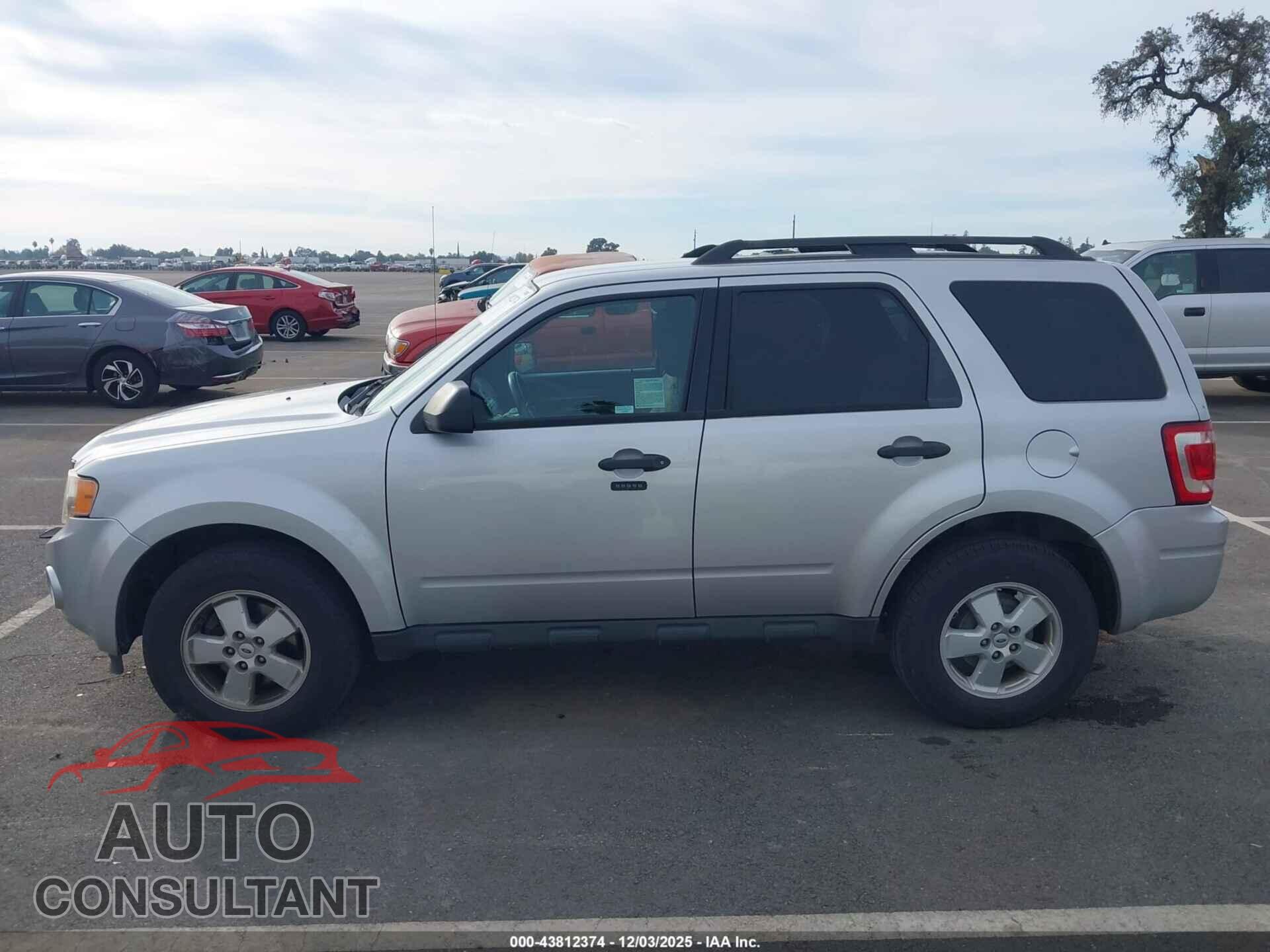 FORD ESCAPE 2012 - 1FMCU0DG8CKB06080