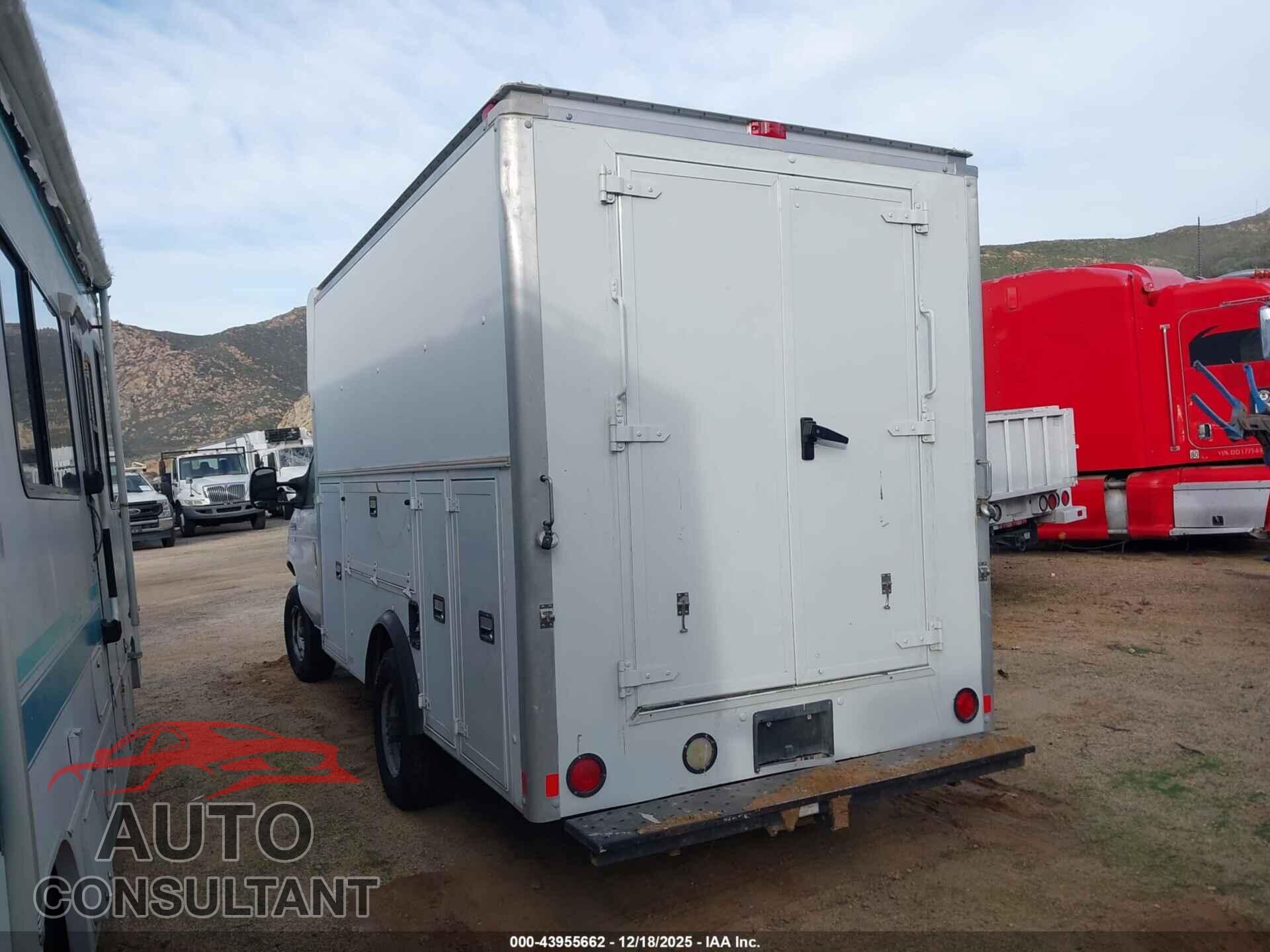 FORD E-350 CUTAWAY 2012 - 1FDSE3FL4CDA13176