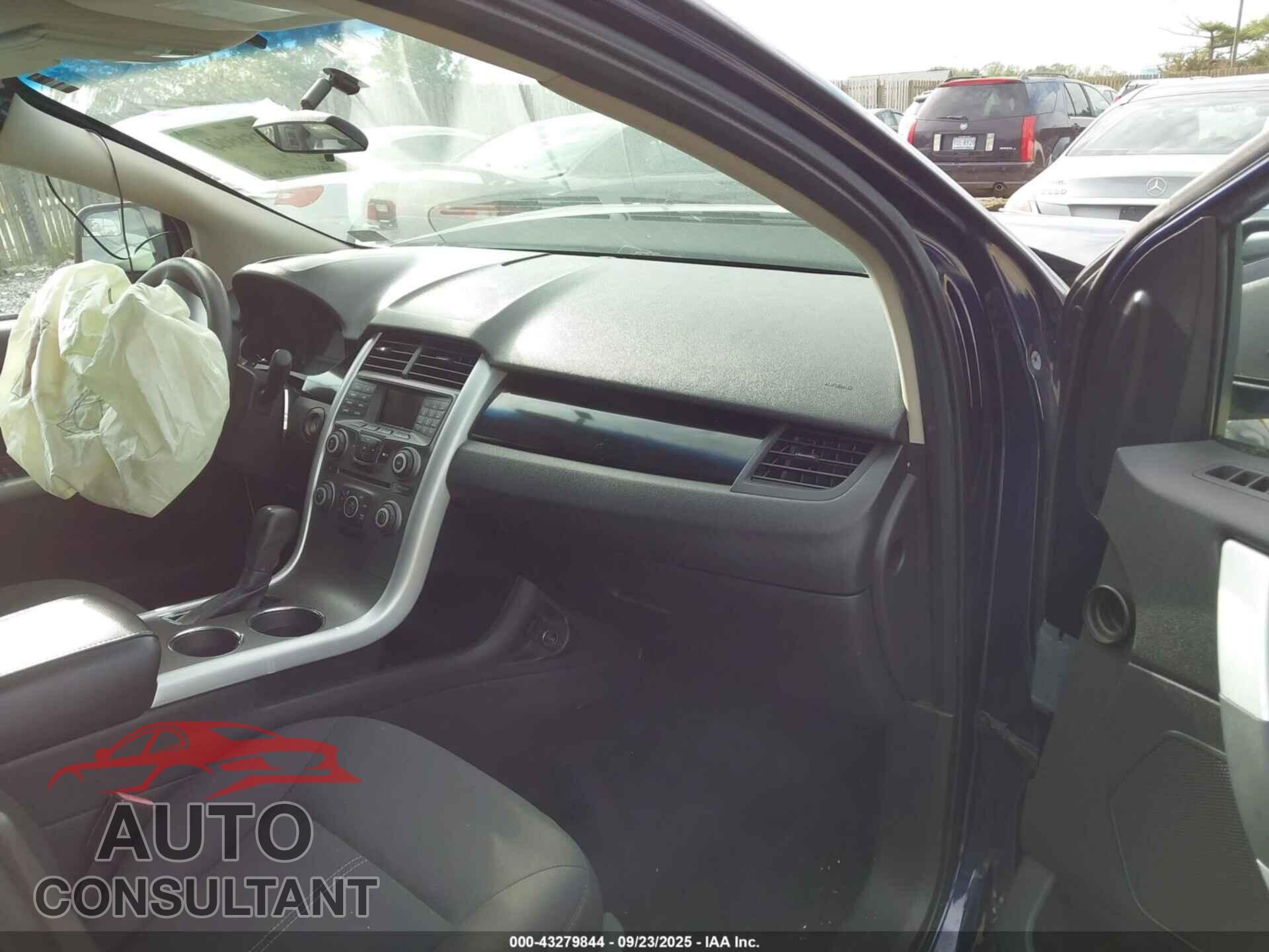 FORD EDGE 2011 - 2FMDK3GC3BBA37859