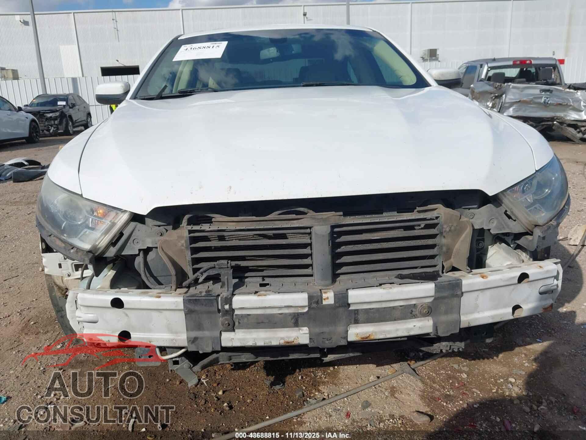 FORD TAURUS 2013 - 1FAHP2E87DG195445