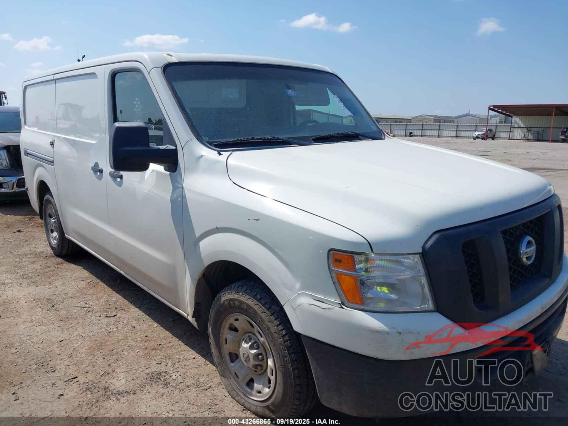 NISSAN NV CARGO NV1500 2018 - 1N6BF0KM7JN812484