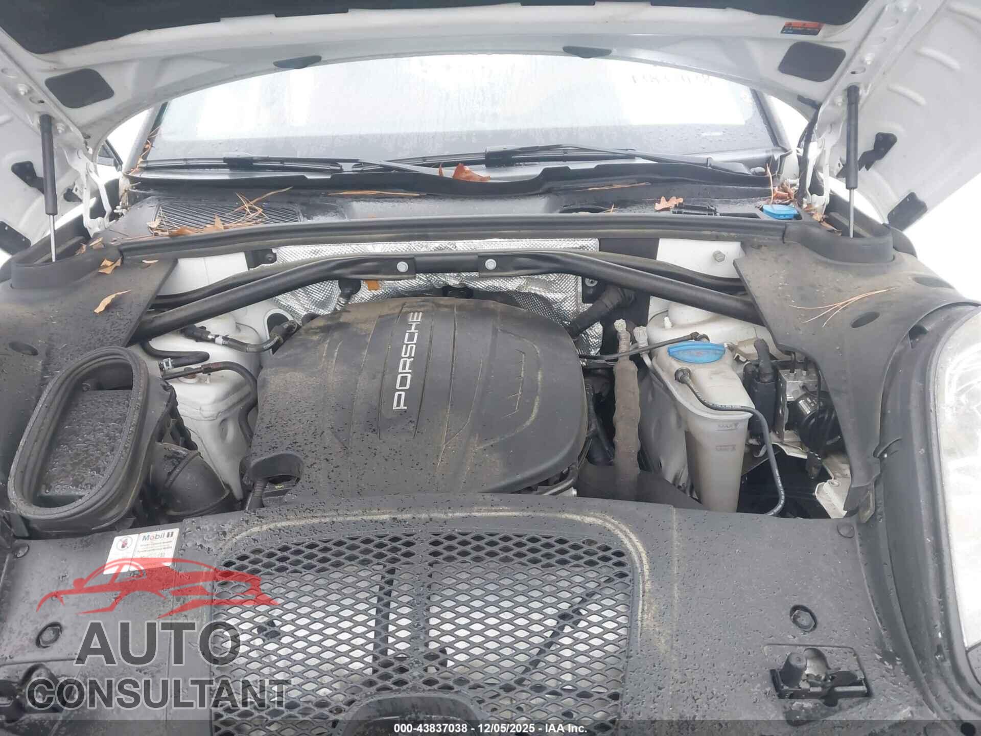PORSCHE MACAN 2017 - WP1AA2A51HLB06683