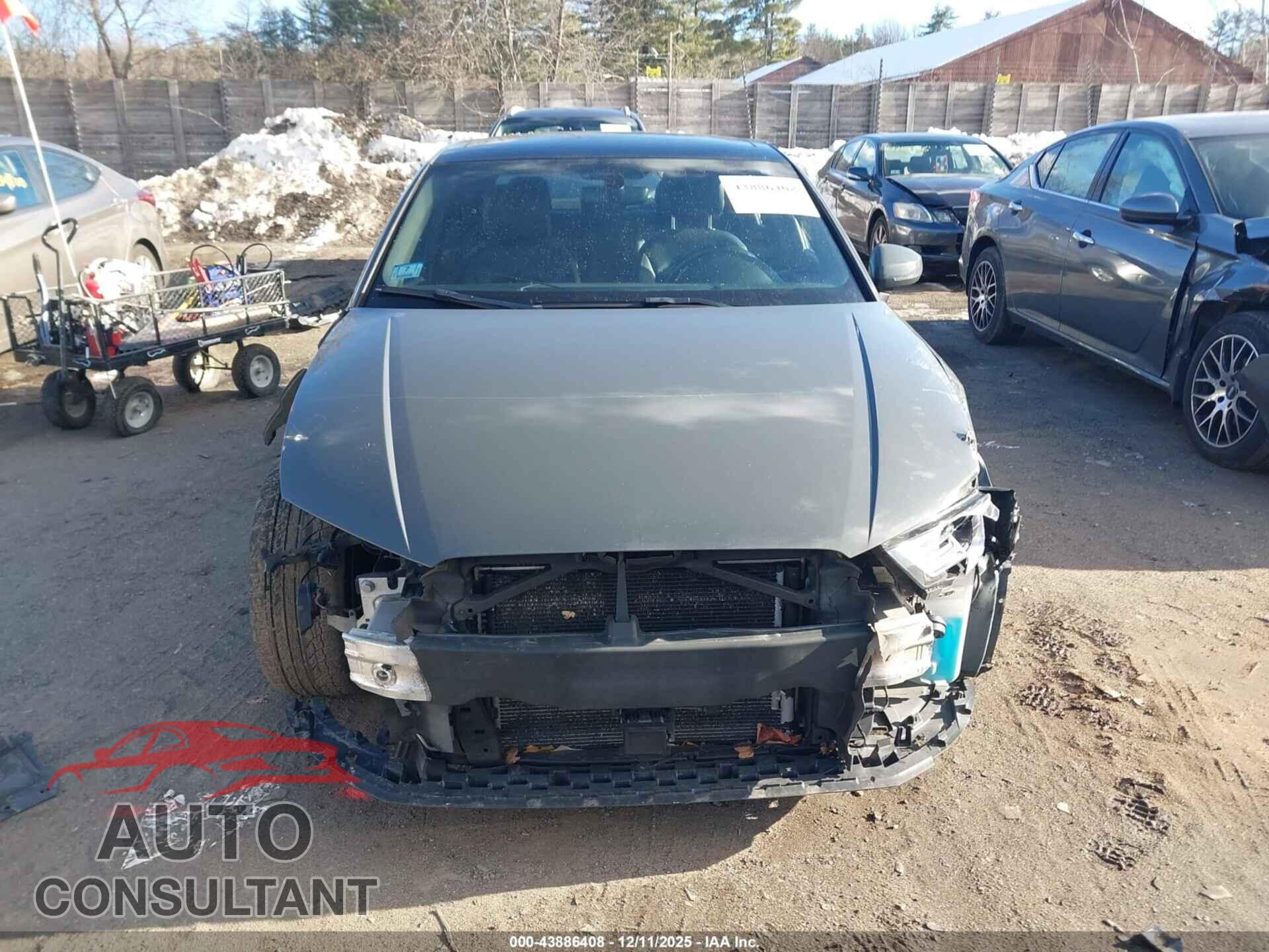 AUDI A3 2017 - WAUB8GFF7H1046952