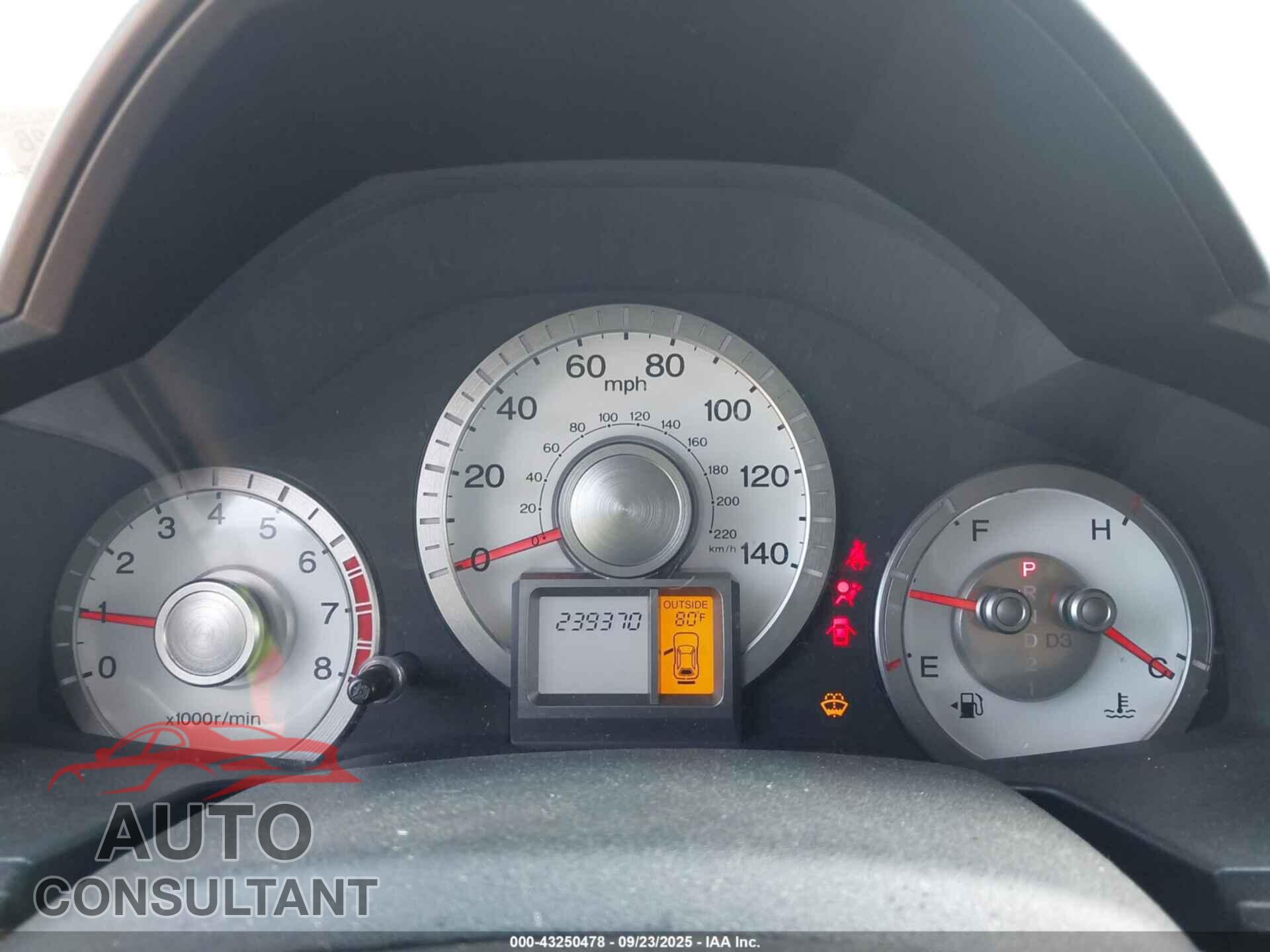 HONDA PILOT 2011 - 5FNYF4H52BB044661