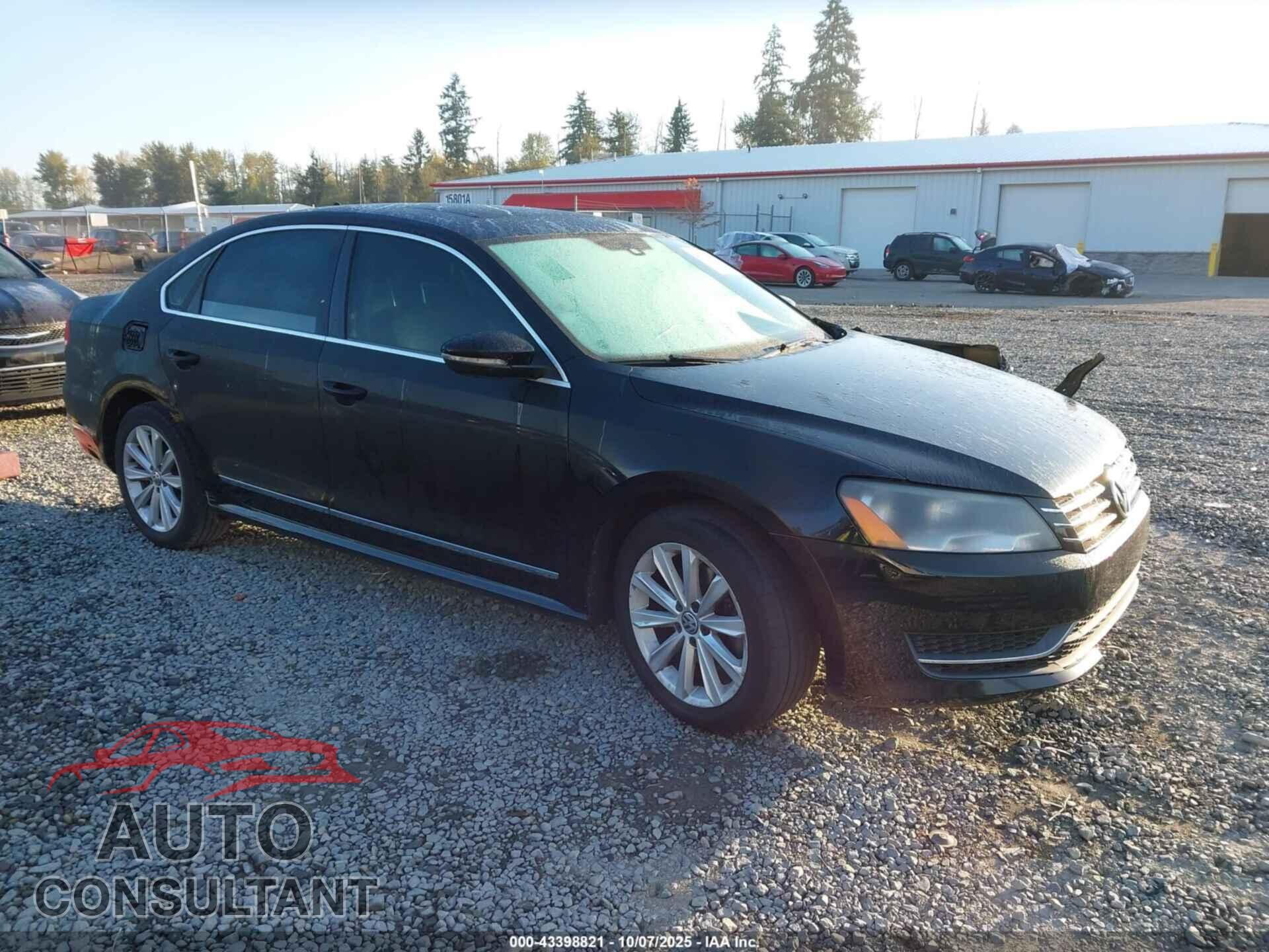 VOLKSWAGEN PASSAT 2012 - 1VWCH7A32CC044492