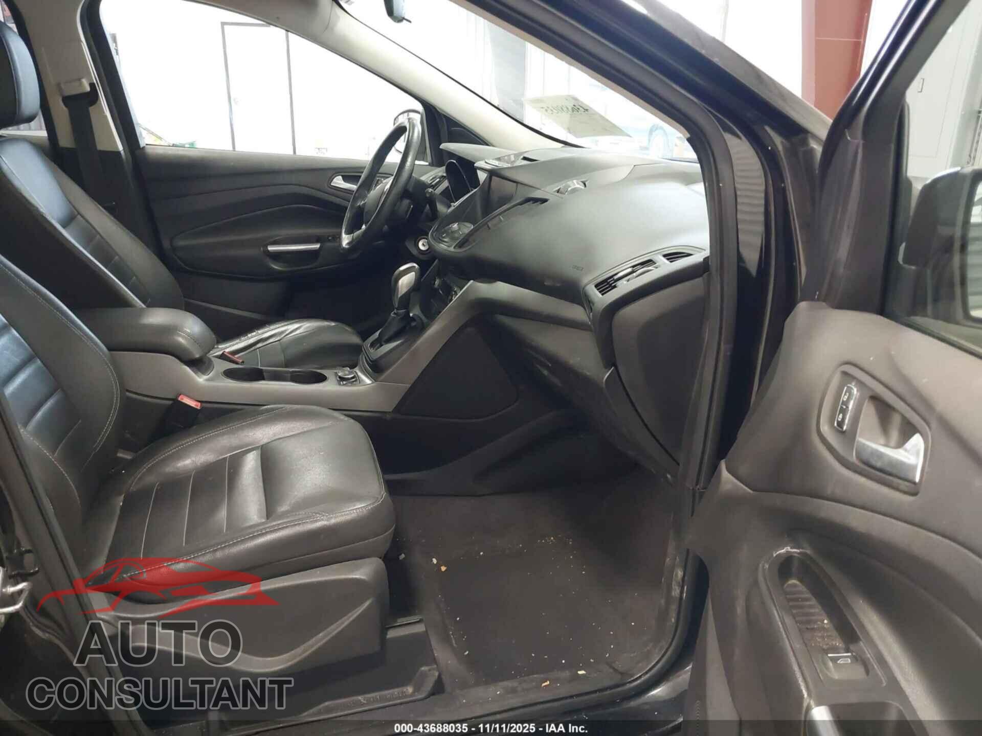FORD ESCAPE 2014 - 1FMCU9GX2EUD09781
