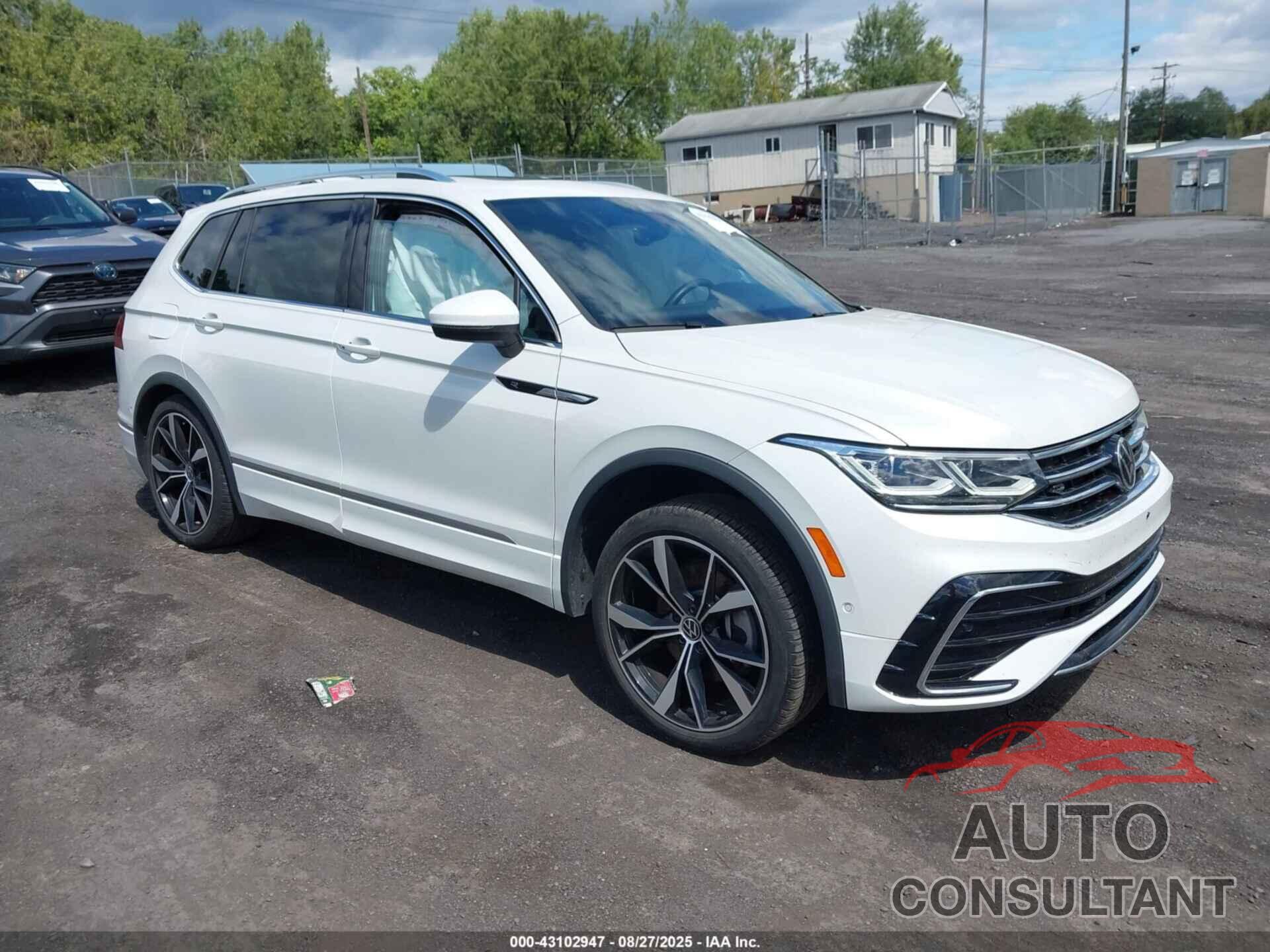 VOLKSWAGEN TIGUAN 2023 - 3VV4B7AX1PM034909