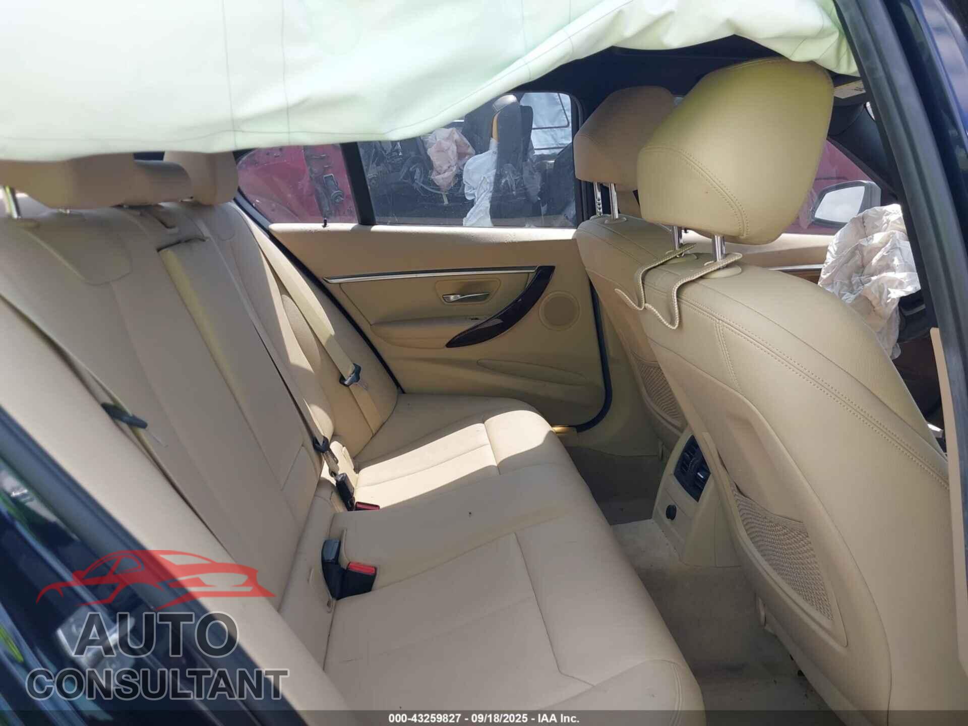 BMW 328I 2016 - WBA8E9G53GNU28357