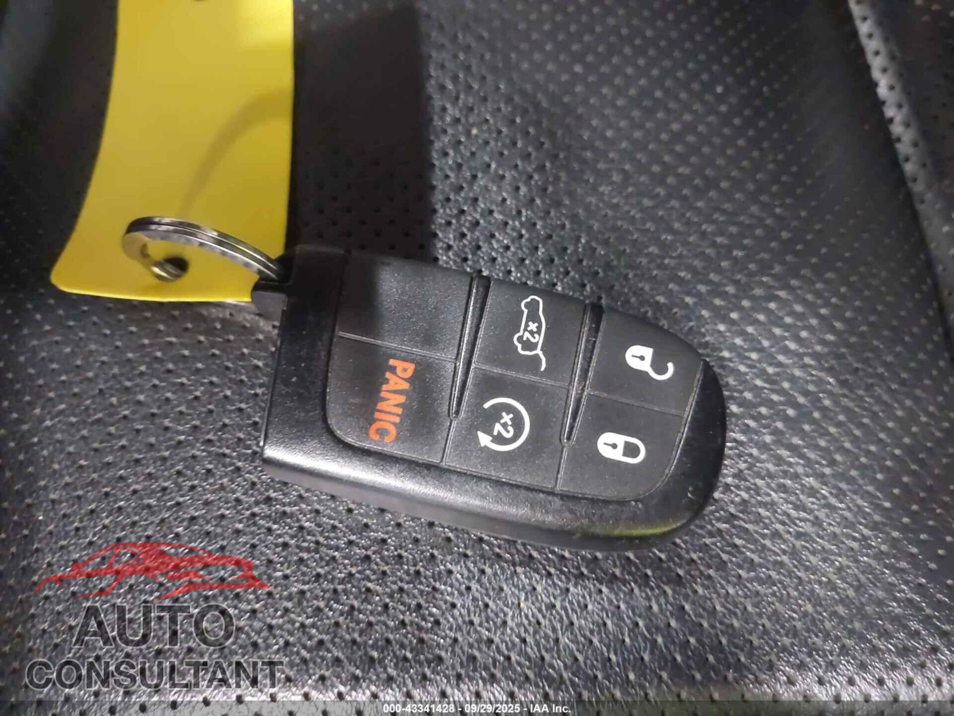 DODGE DURANGO 2014 - 1C4SDJCT3EC484325