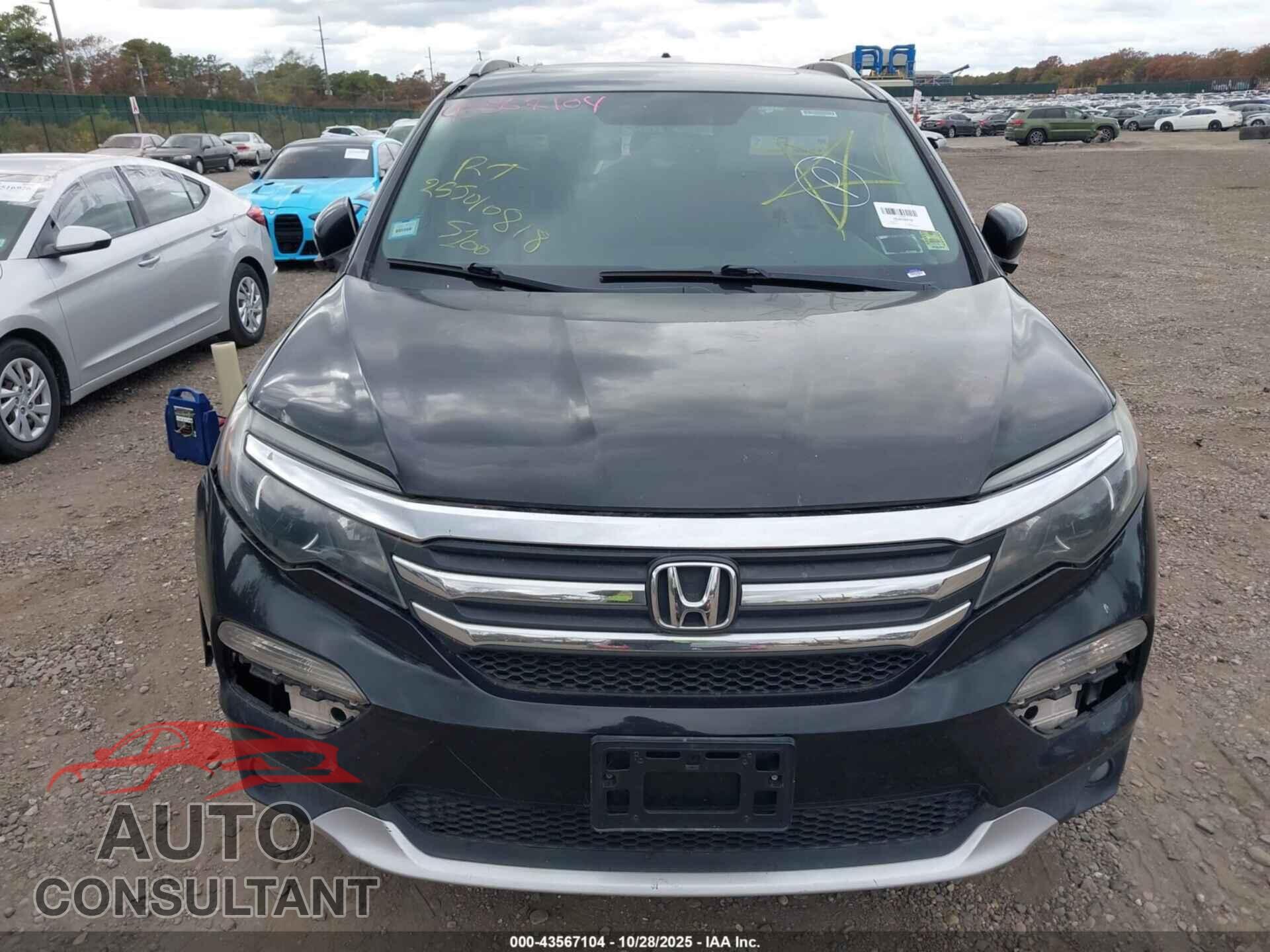 HONDA PILOT 2017 - 5FNYF6H53HB024357