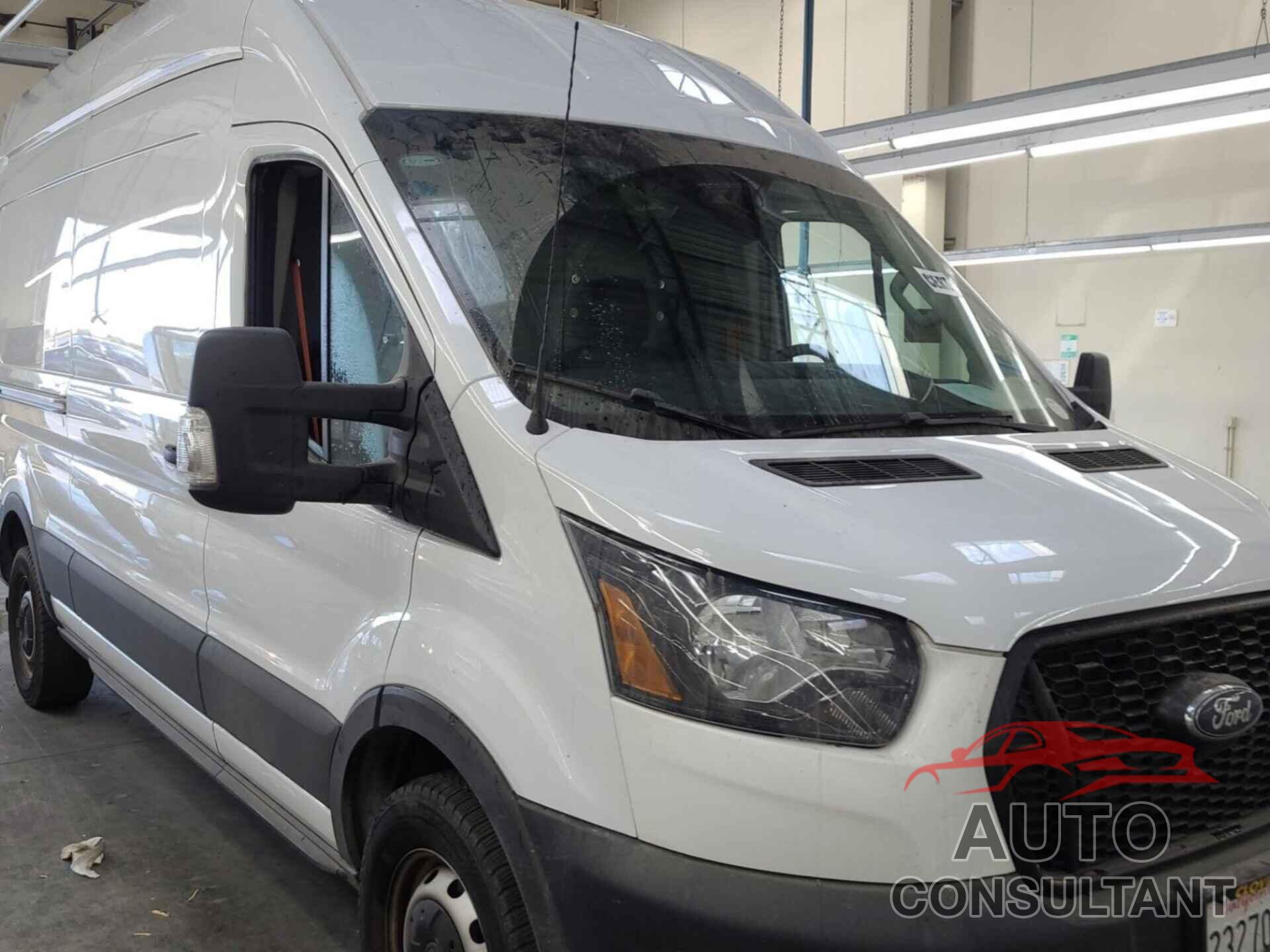 FORD TRANSIT 2023 - 1FTBR1X88PKA75883