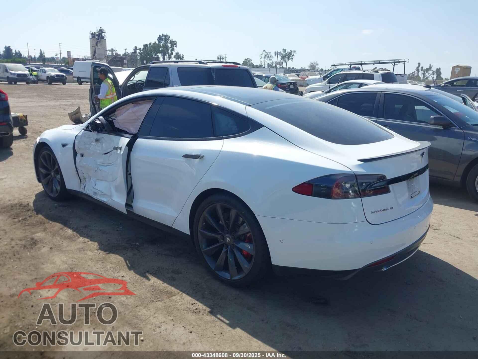 TESLA MODEL S 2014 - 5YJSA1H1XEFP55190
