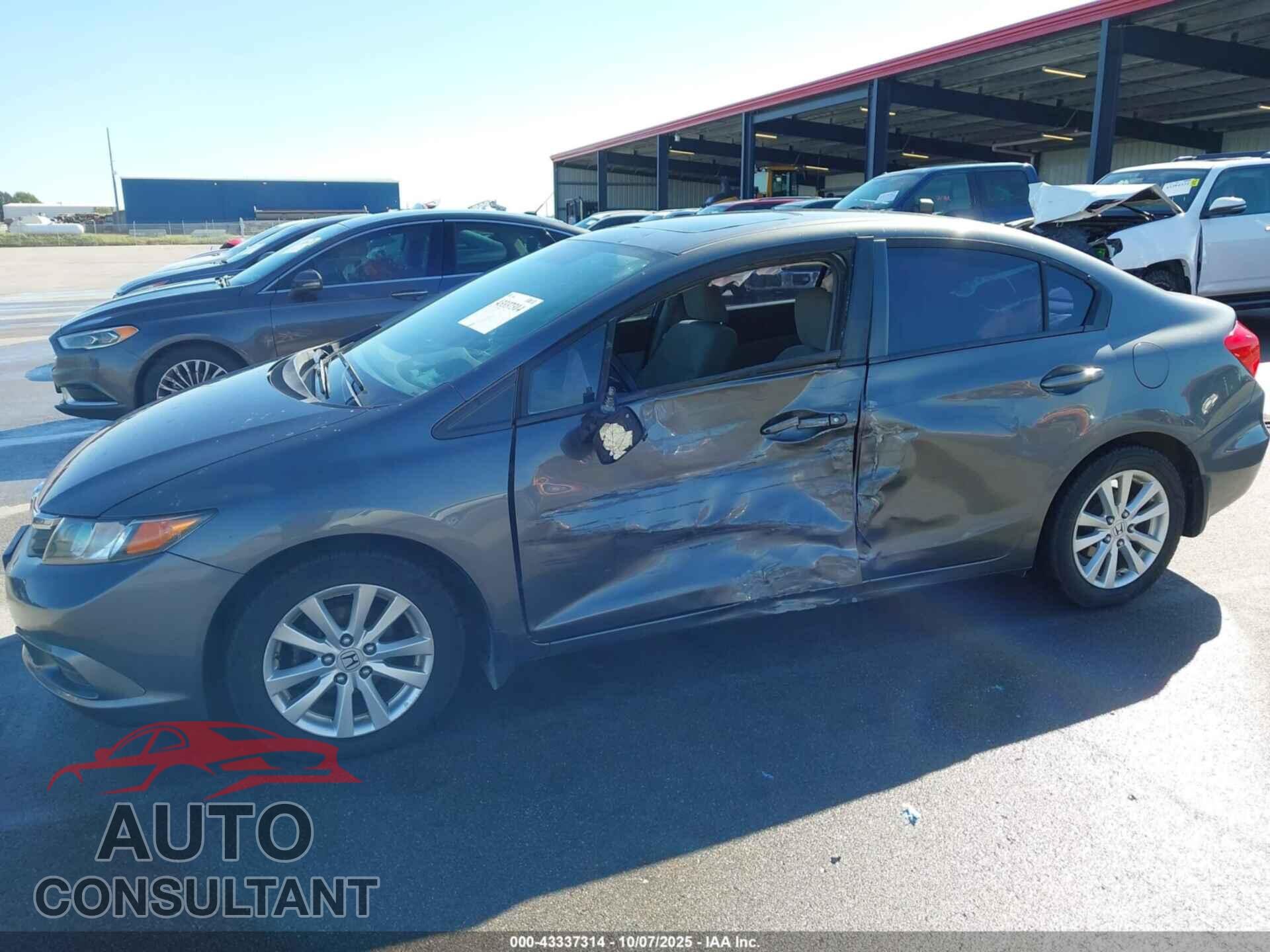 HONDA CIVIC 2012 - 19XFB2F82CE305542