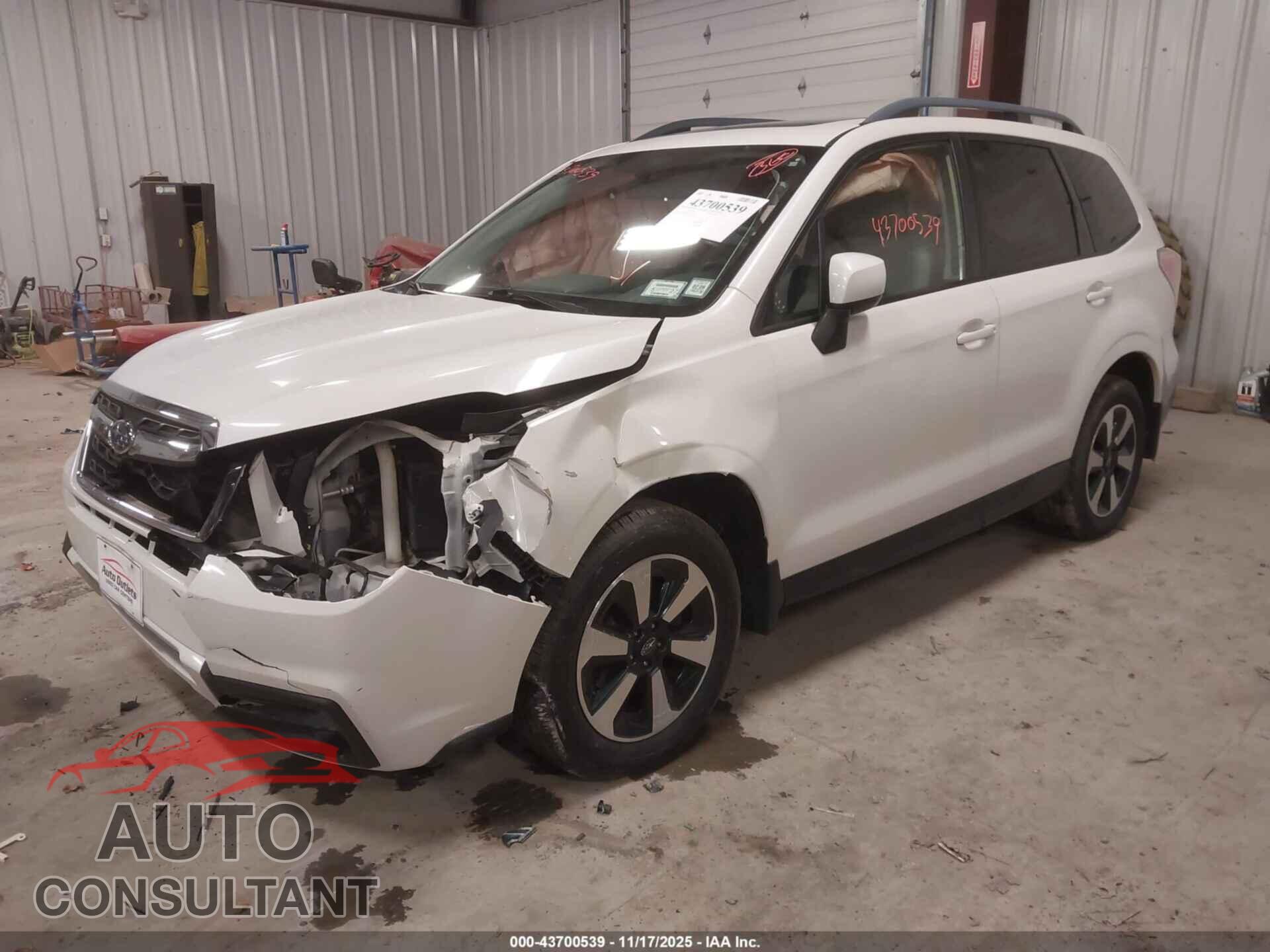 SUBARU FORESTER 2017 - JF2SJAEC0HH413162