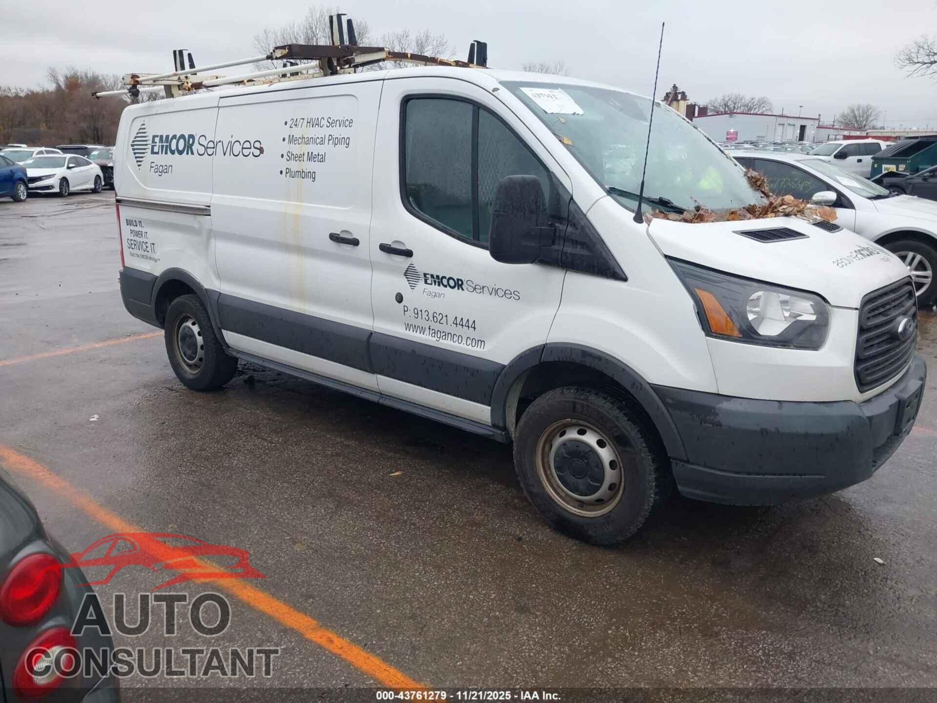 FORD TRANSIT-250 2017 - 1FTYR1YM0HKB28342