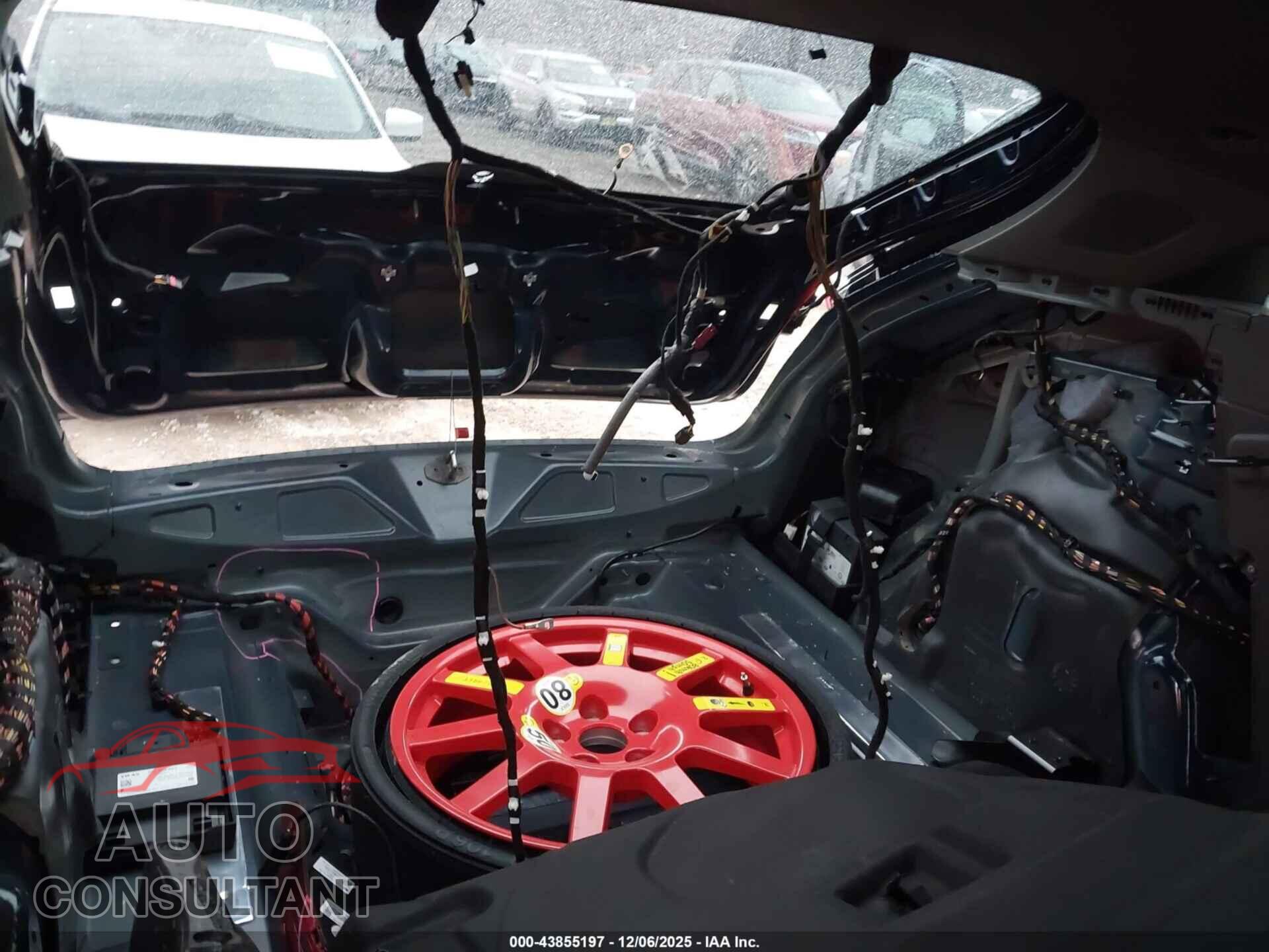 PORSCHE MACAN 2017 - WP1AA2A52HLB82560