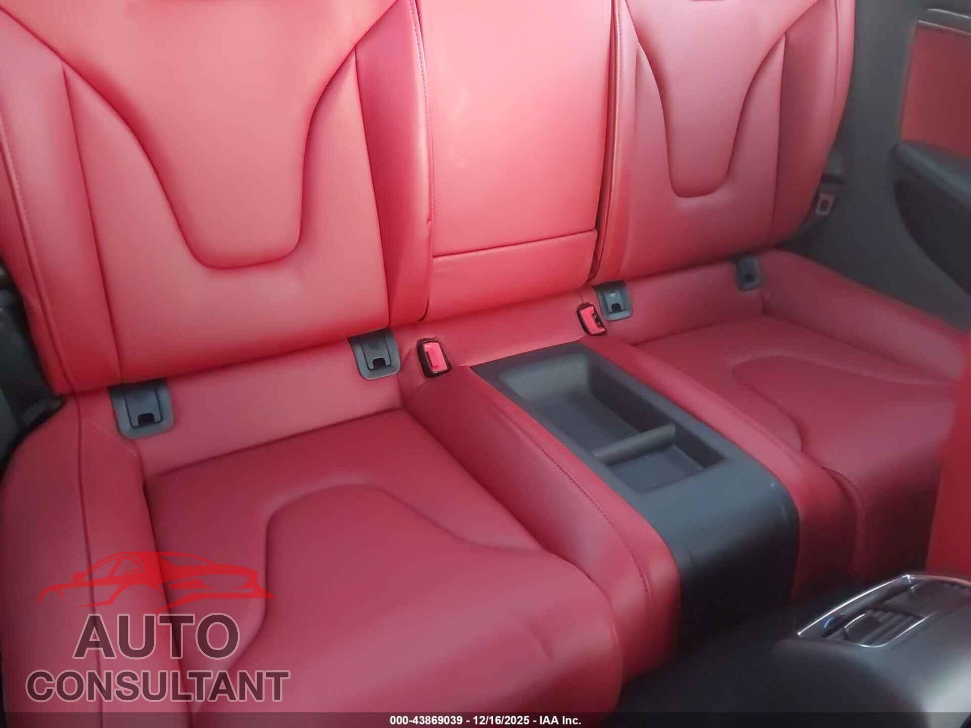 AUDI S5 2012 - WAUVVAFR2CA003609