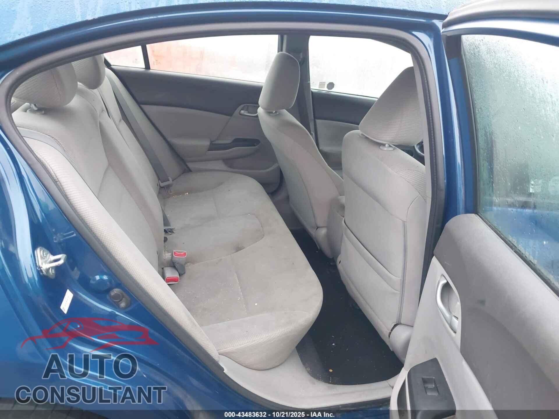 HONDA CIVIC 2012 - 19XFB2F58CE357229