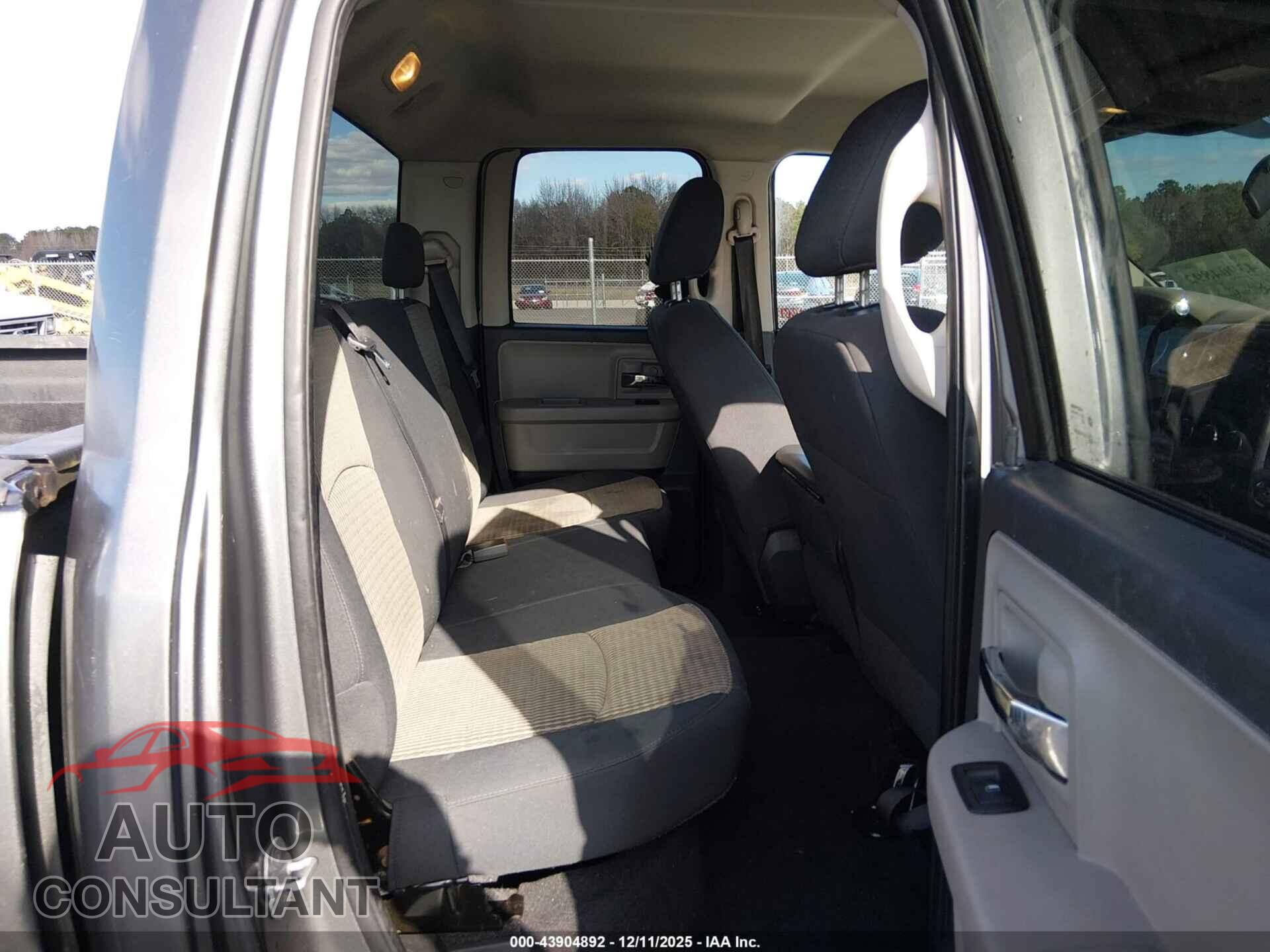DODGE RAM 1500 2009 - 1D3HV18P69S805229