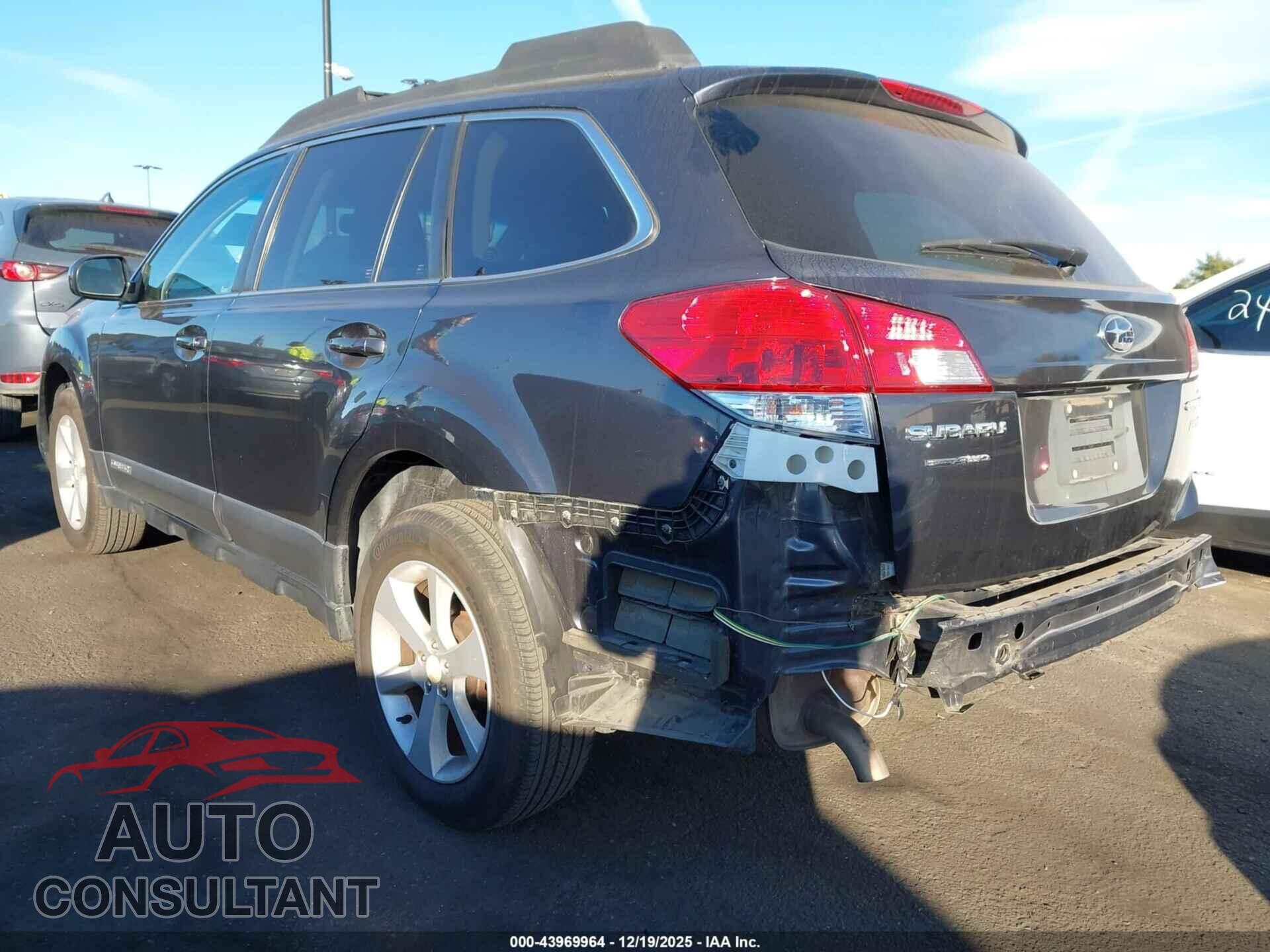 SUBARU OUTBACK 2013 - 4S4BRBCC2D3287793