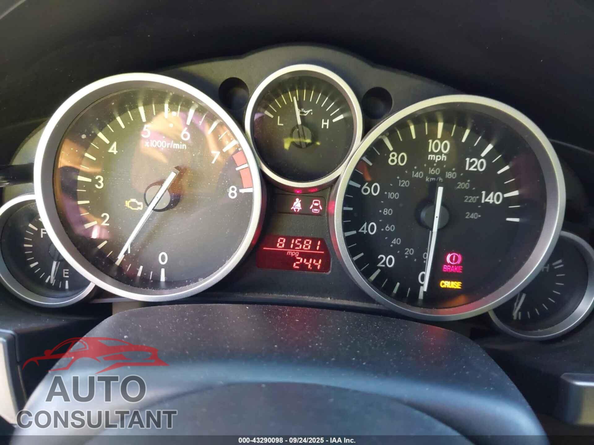 MAZDA MX-5 MIATA 2012 - JM1NC2LF8C0219818