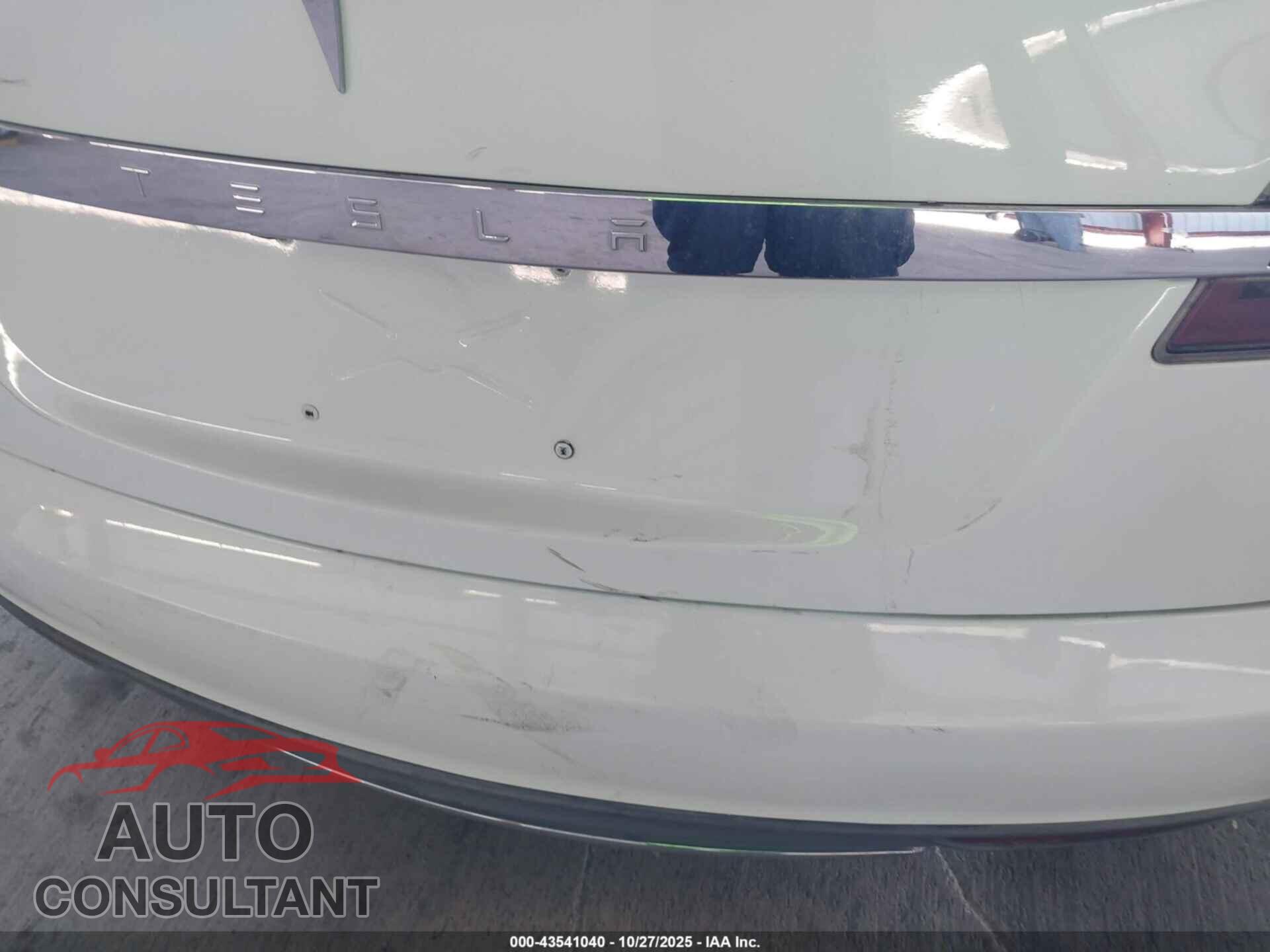 TESLA MODEL S 2013 - 5YJSA1CN2DFP05943