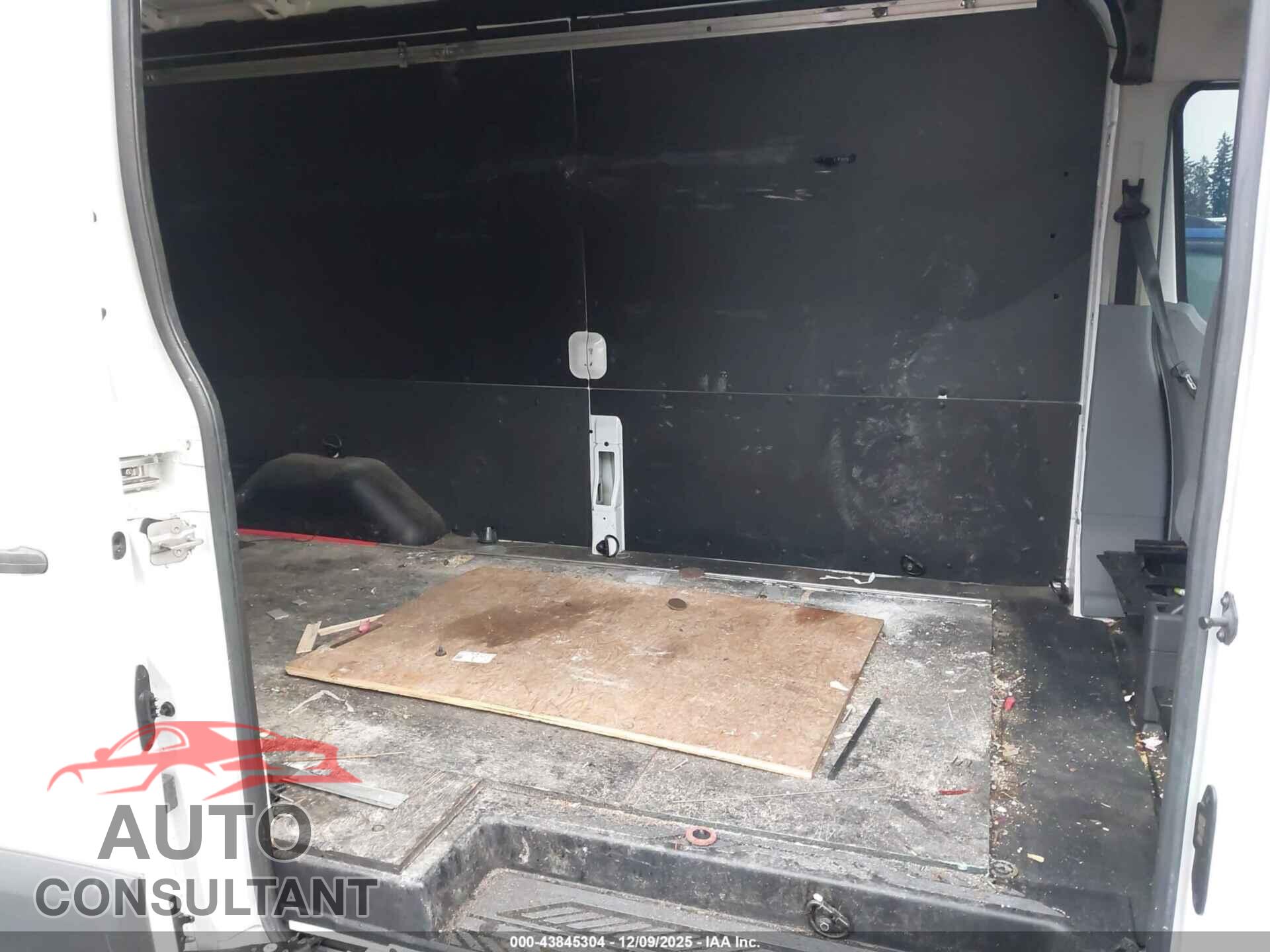 FORD TRANSIT-350 2015 - 1FTSW2CM3FKA01013