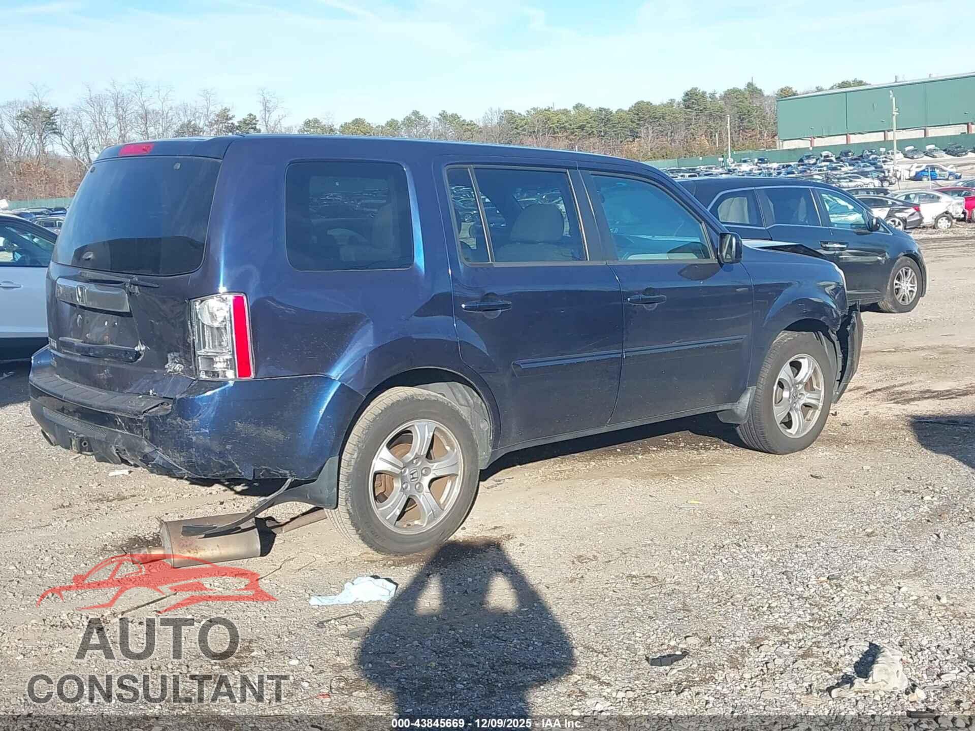 HONDA PILOT 2013 - 5FNYF4H41DB076978