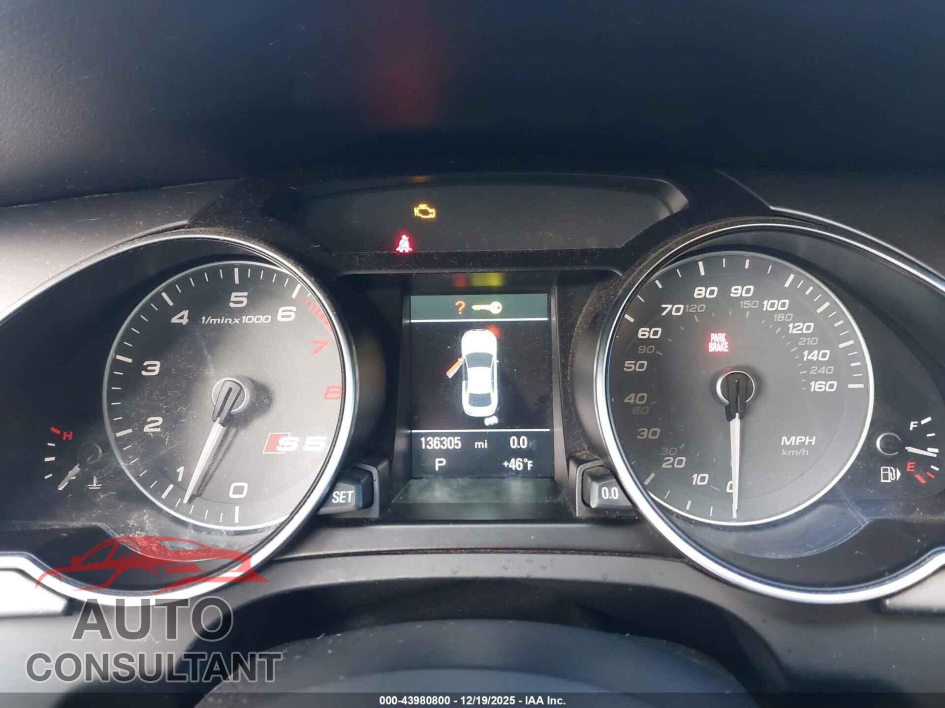 AUDI S5 2013 - WAUCGAFRXDA043505