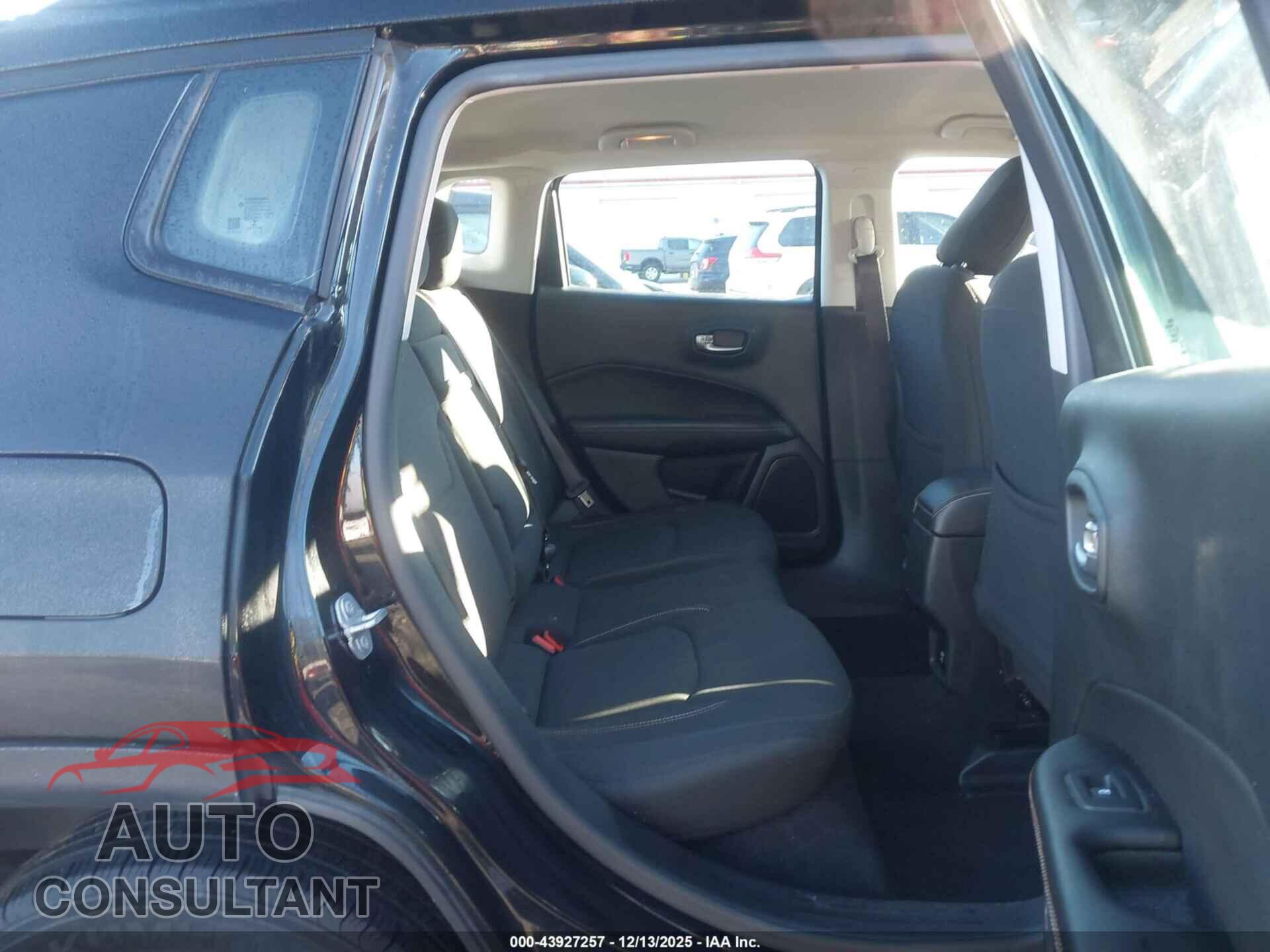 JEEP NEW COMPASS 2017 - 3C4NJCAB7HT652827