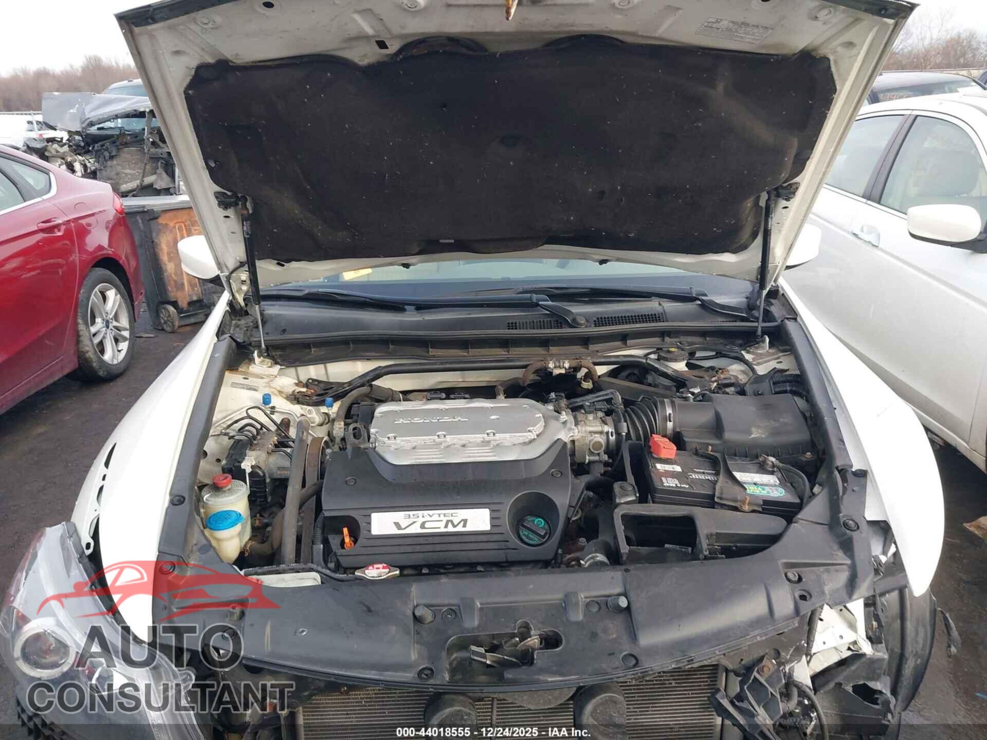 HONDA ACCORD 2010 - 1HGCP3F84AA001043