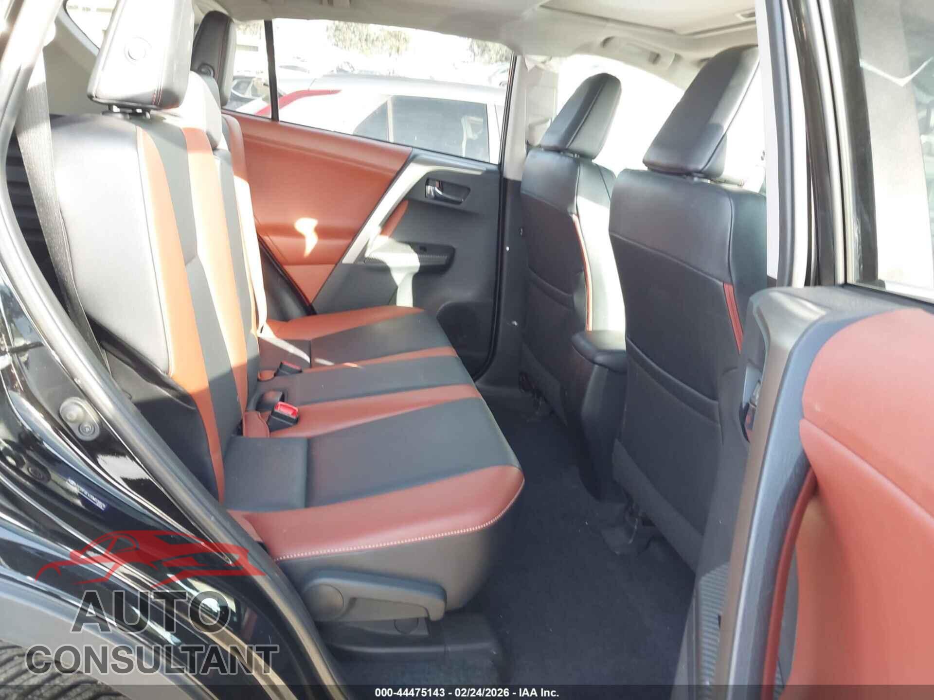 TOYOTA RAV4 2013 - 2T3YFREV2DW028829