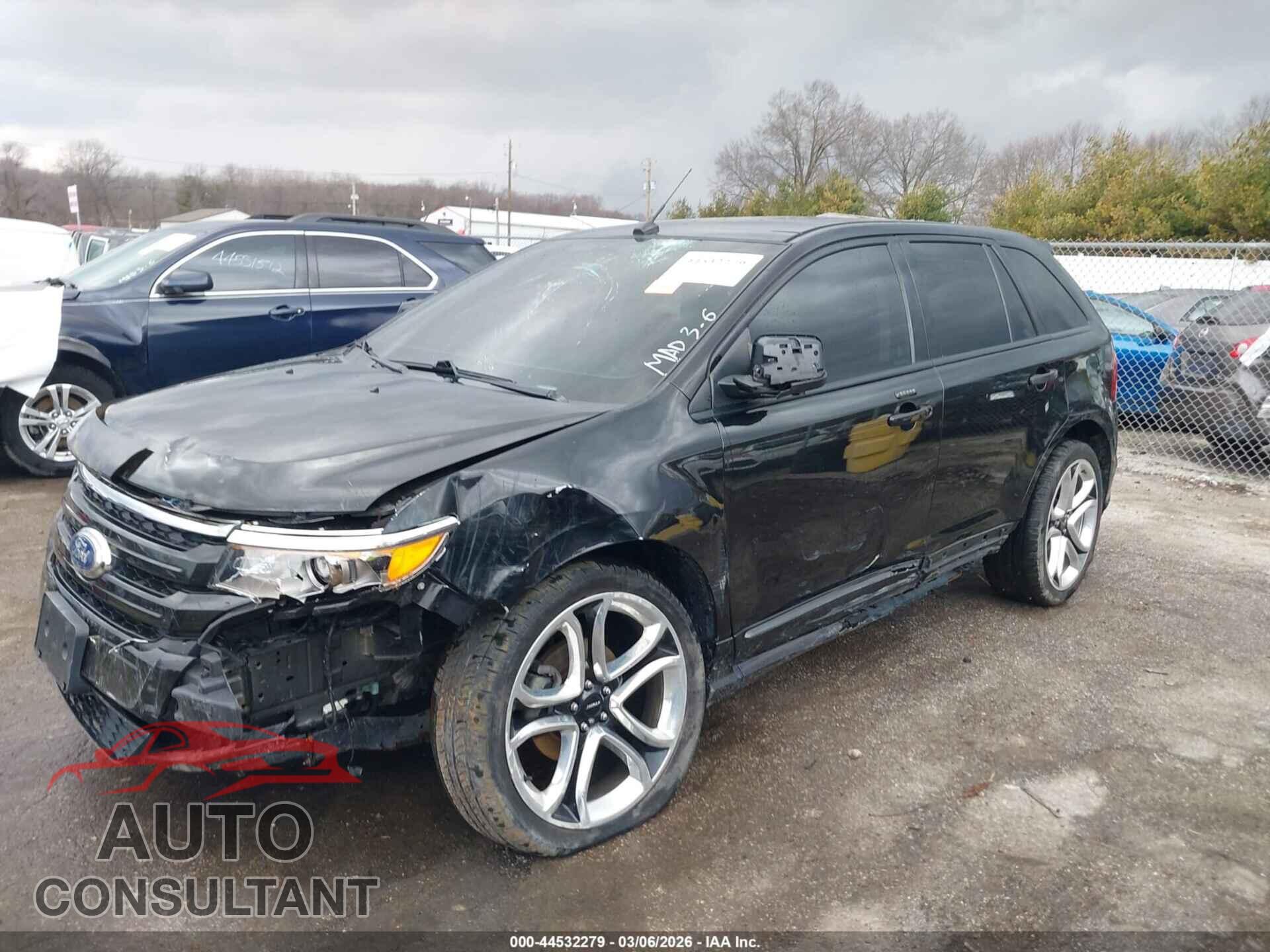 FORD EDGE 2011 - 2FMDK4AK6BBA59618