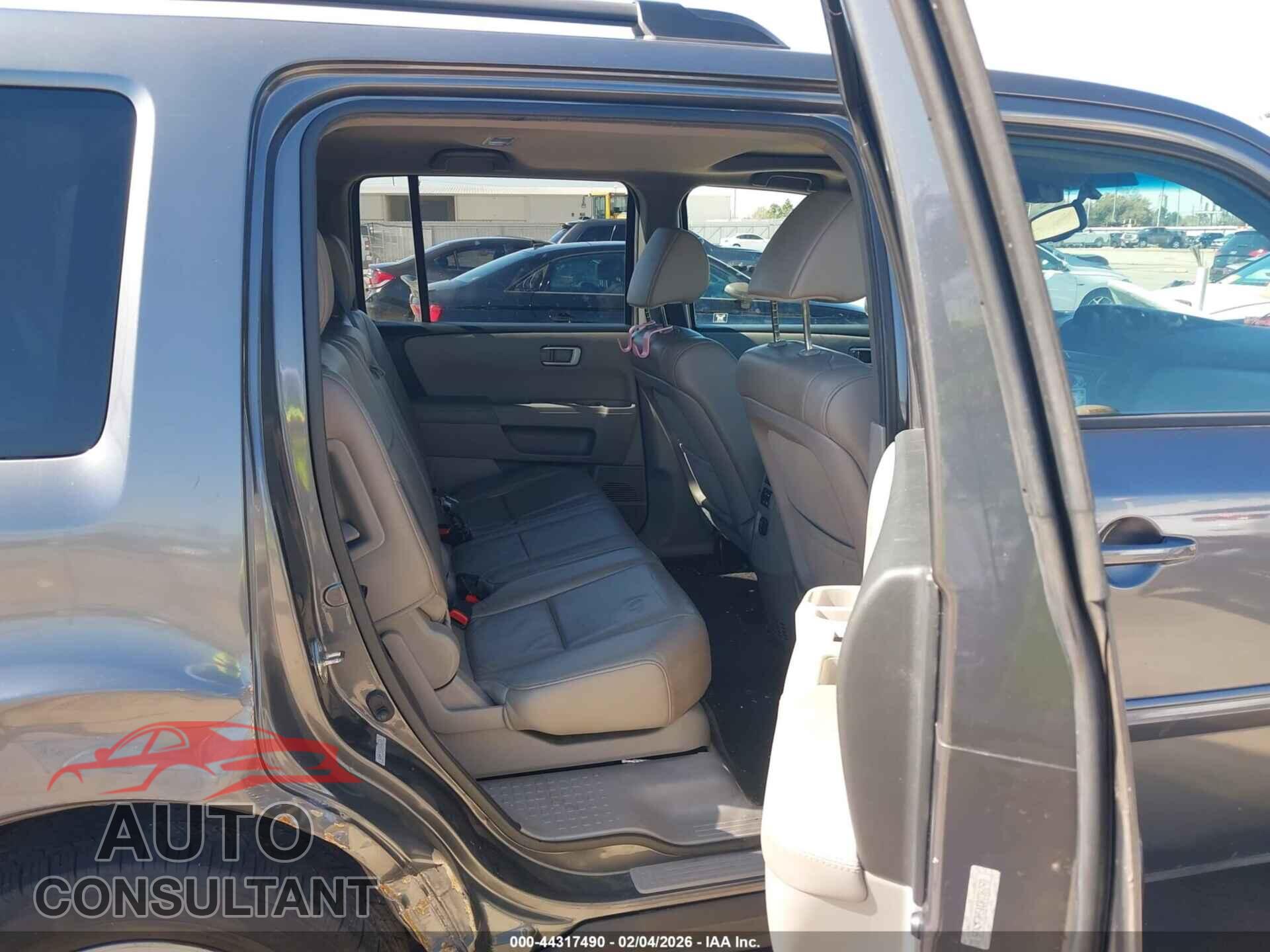 HONDA PILOT 2012 - 5FNYF3H51CB036093