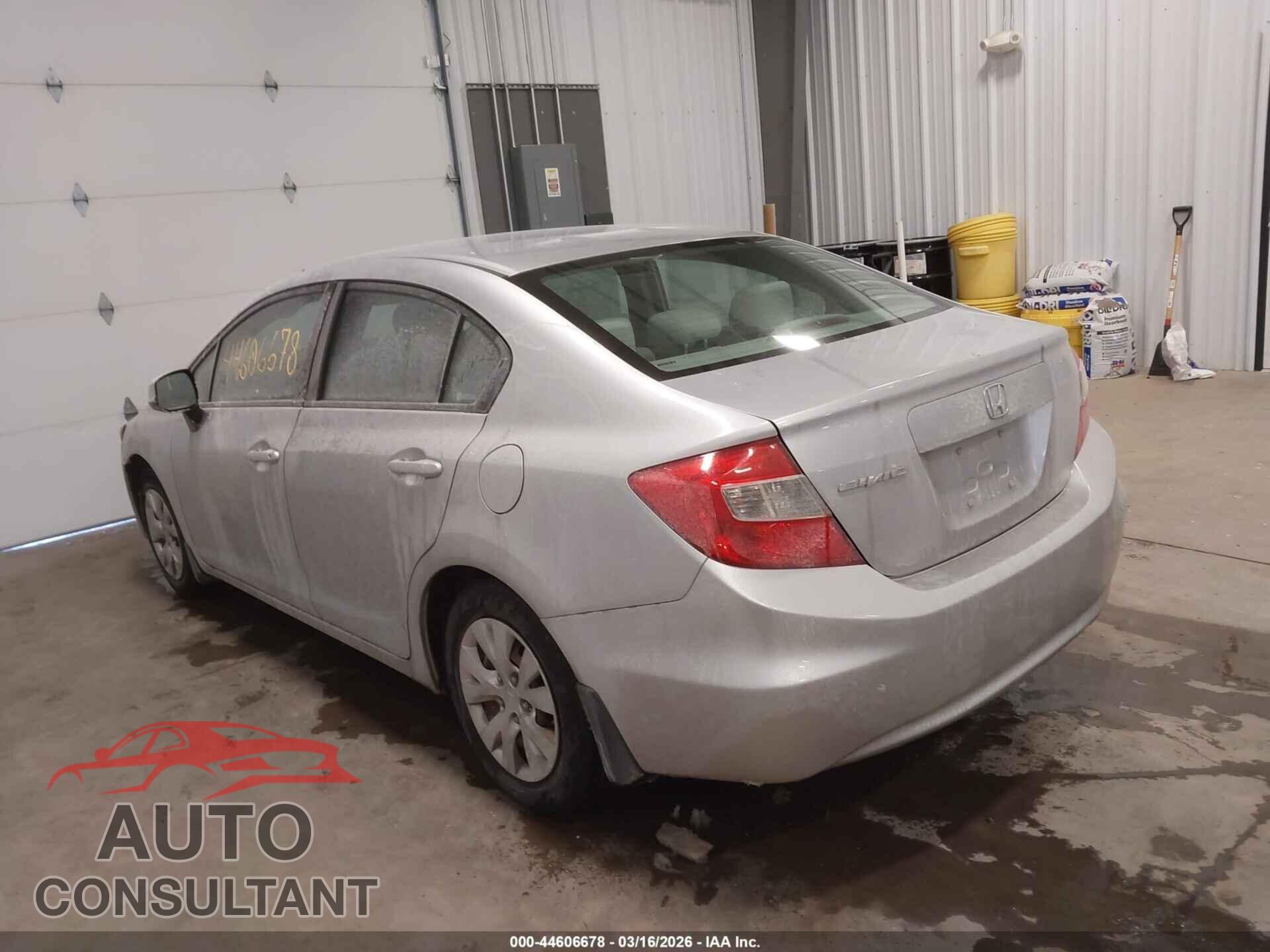 HONDA CIVIC 2012 - 19XFB2F58CE009205