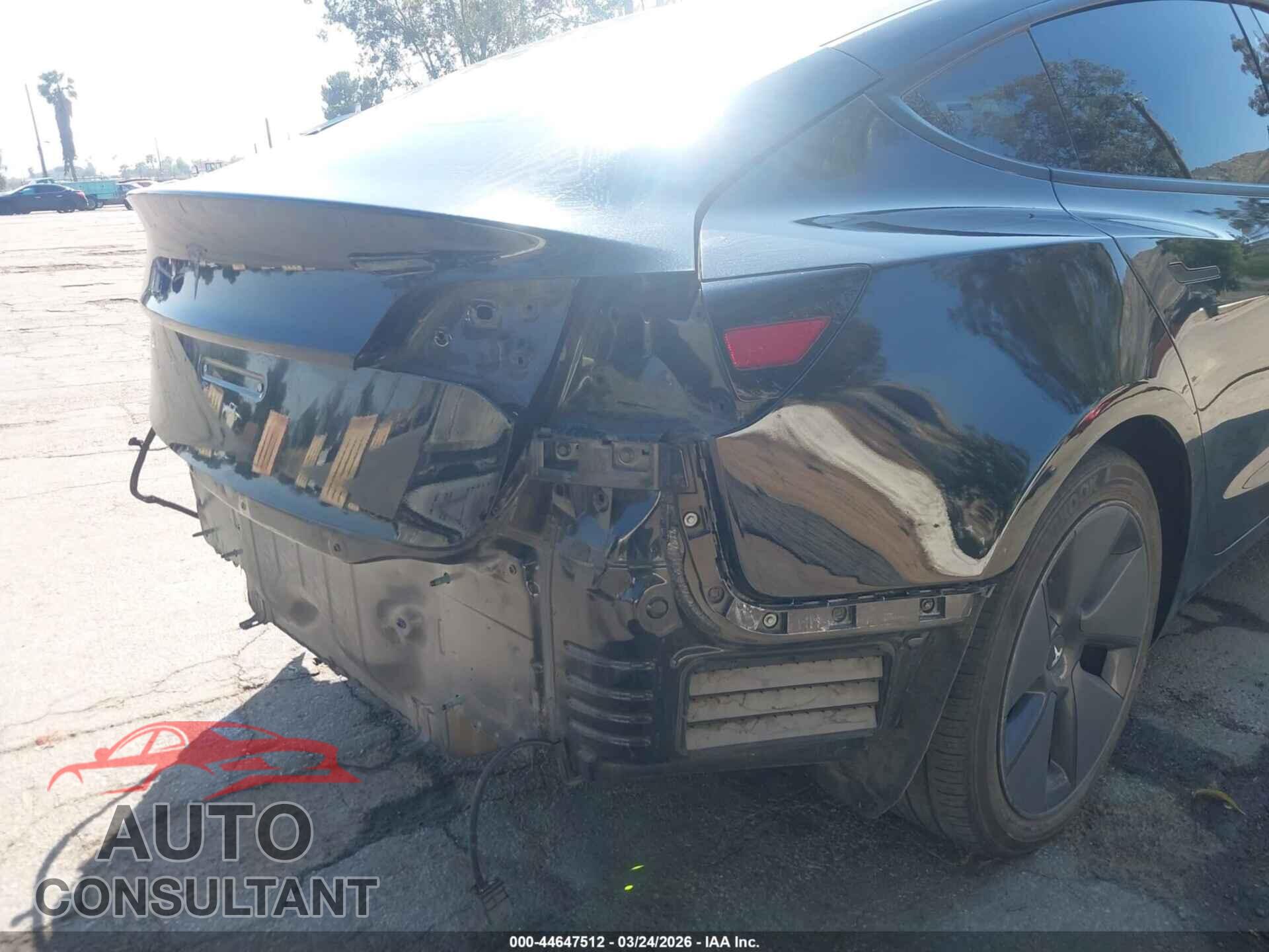 TESLA MODEL 3 2021 - 5YJ3E1EA9MF992426
