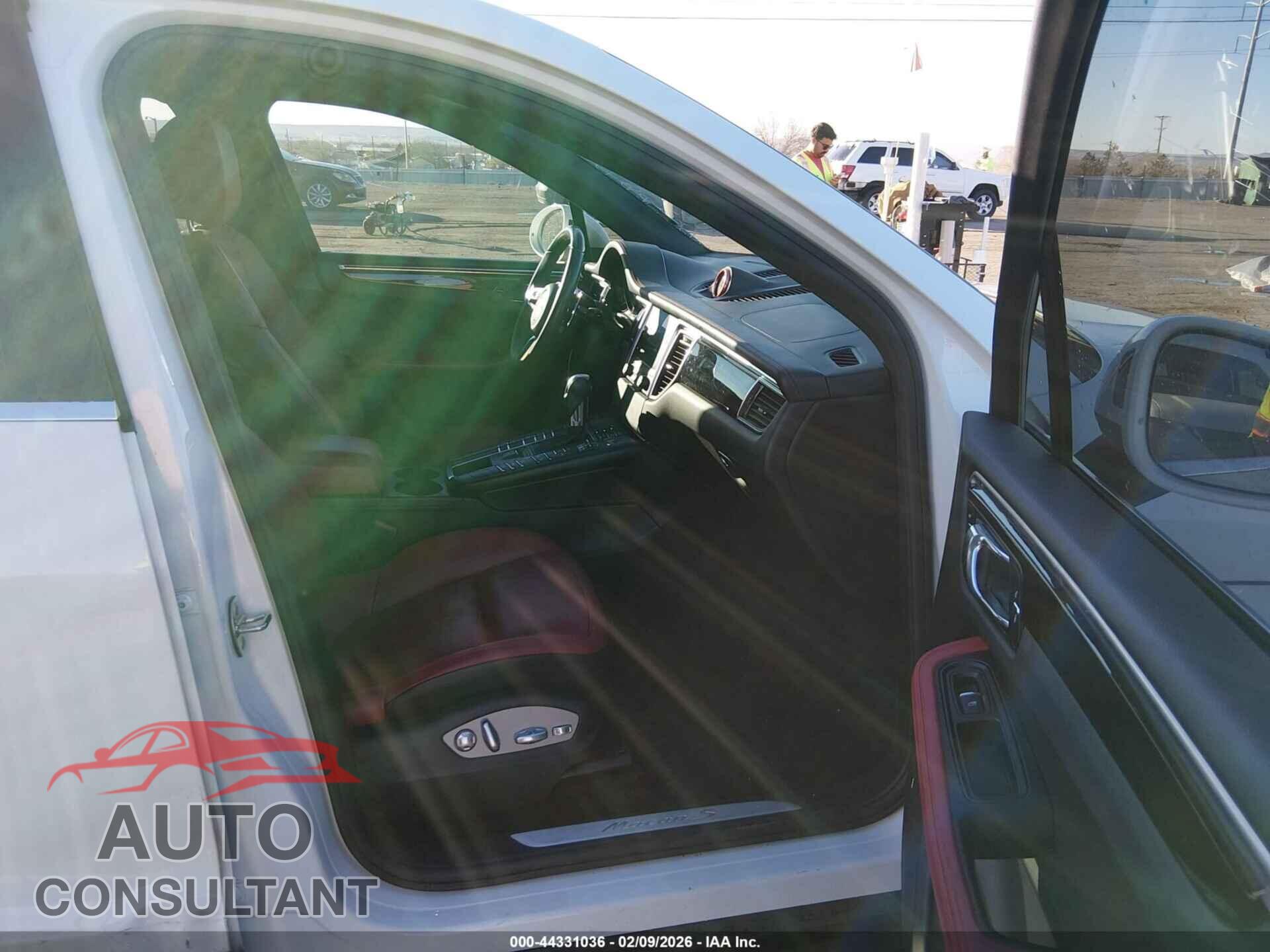 PORSCHE MACAN 2017 - WP1AB2A54HLB20137