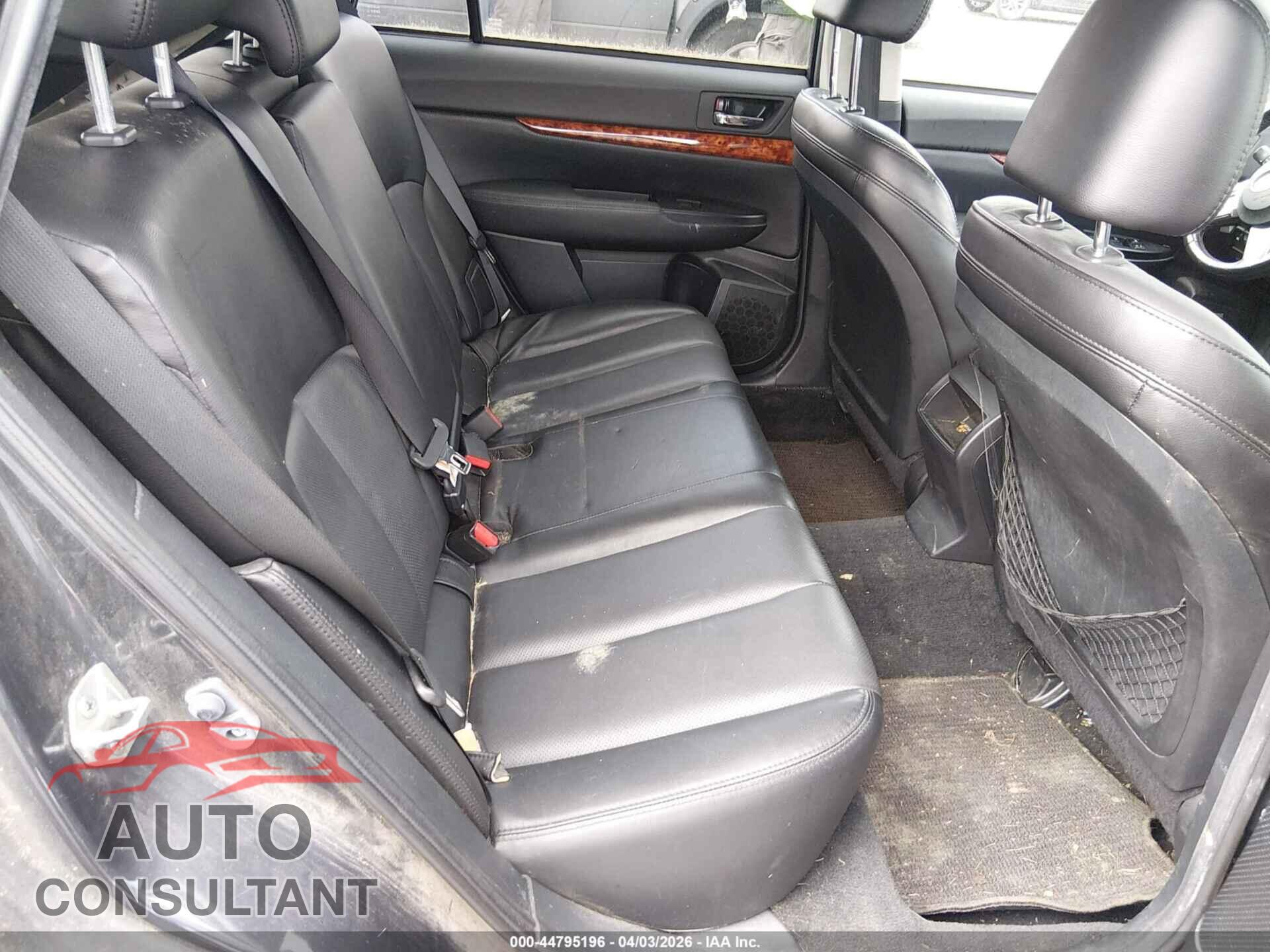 SUBARU OUTBACK 2011 - 4S4BRBLC8B3398913