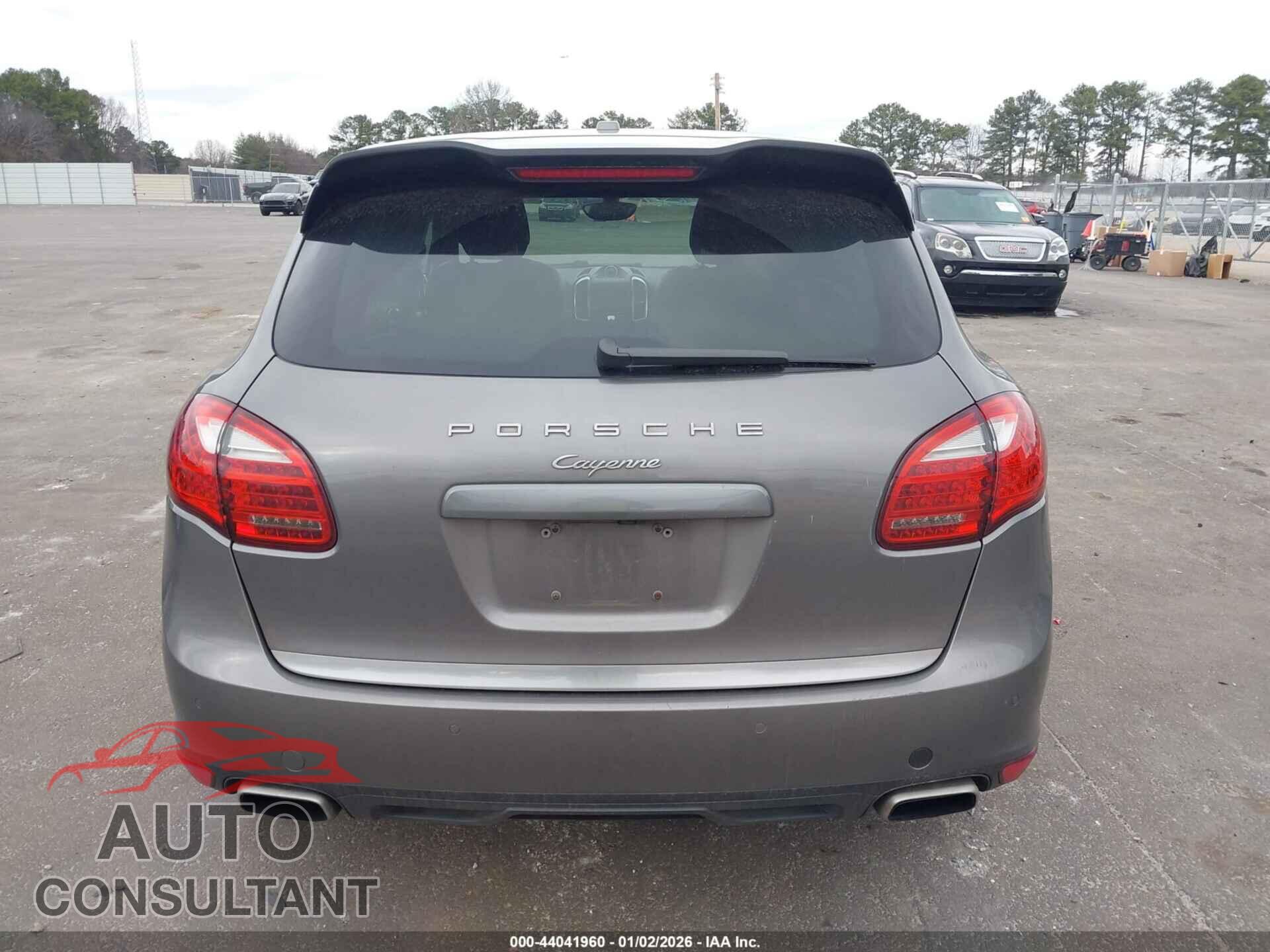 PORSCHE CAYENNE 2012 - WP1AA2A23CLA03926