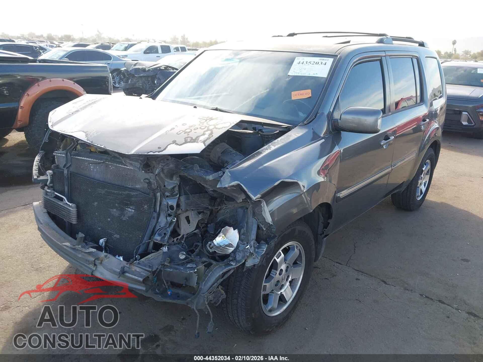 HONDA PILOT 2011 - 5FNYF3H90BB051850