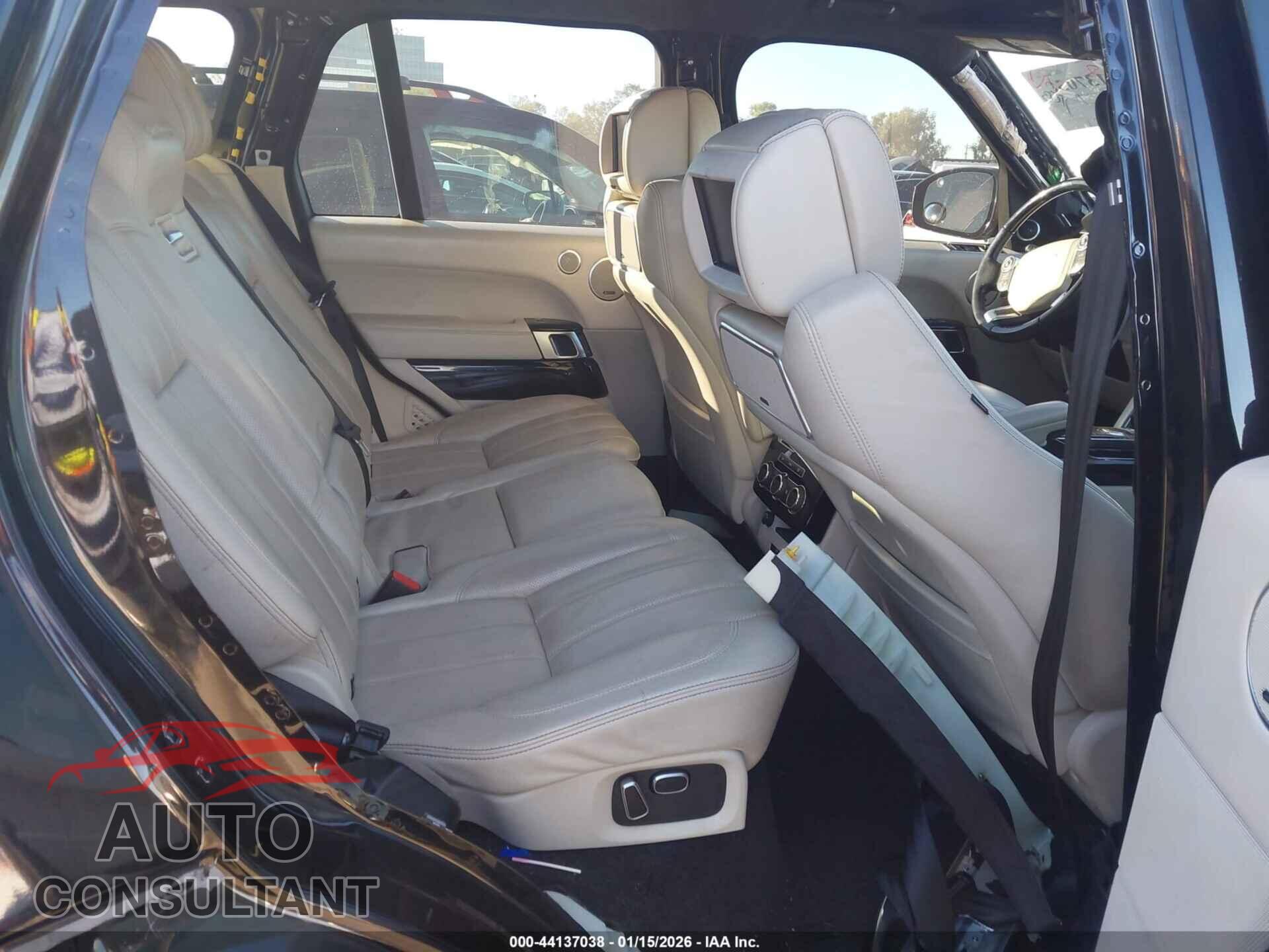 LAND ROVER RANGE ROVER 2015 - SALGV2TF2FA236527