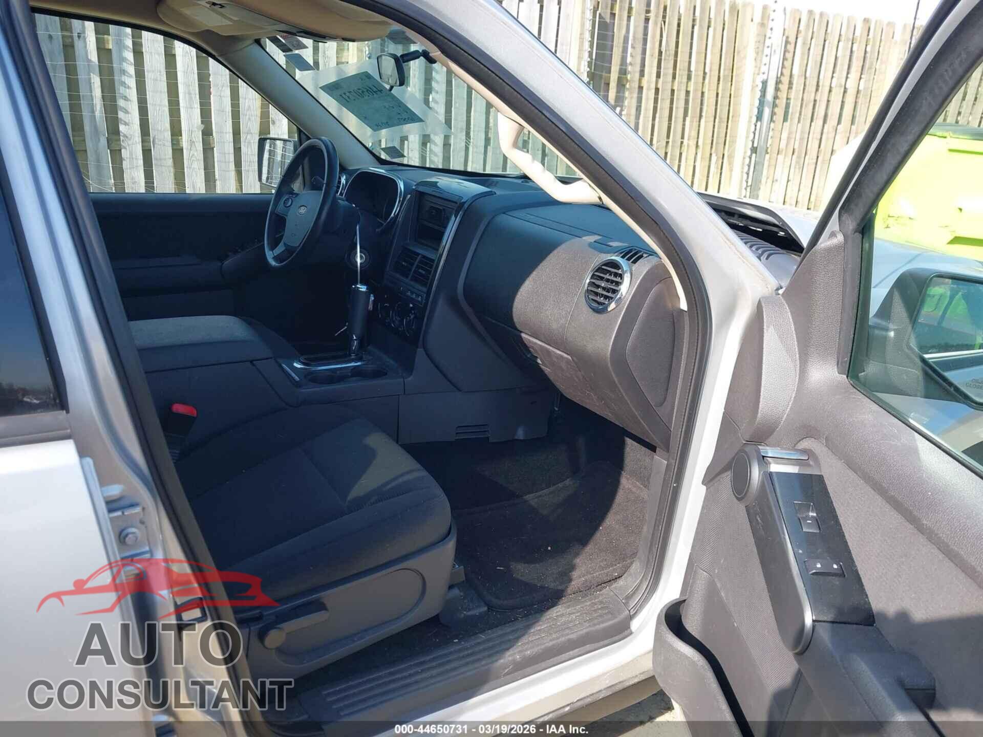 FORD EXPLORER 2010 - 1FMEU7DE4AUA96150