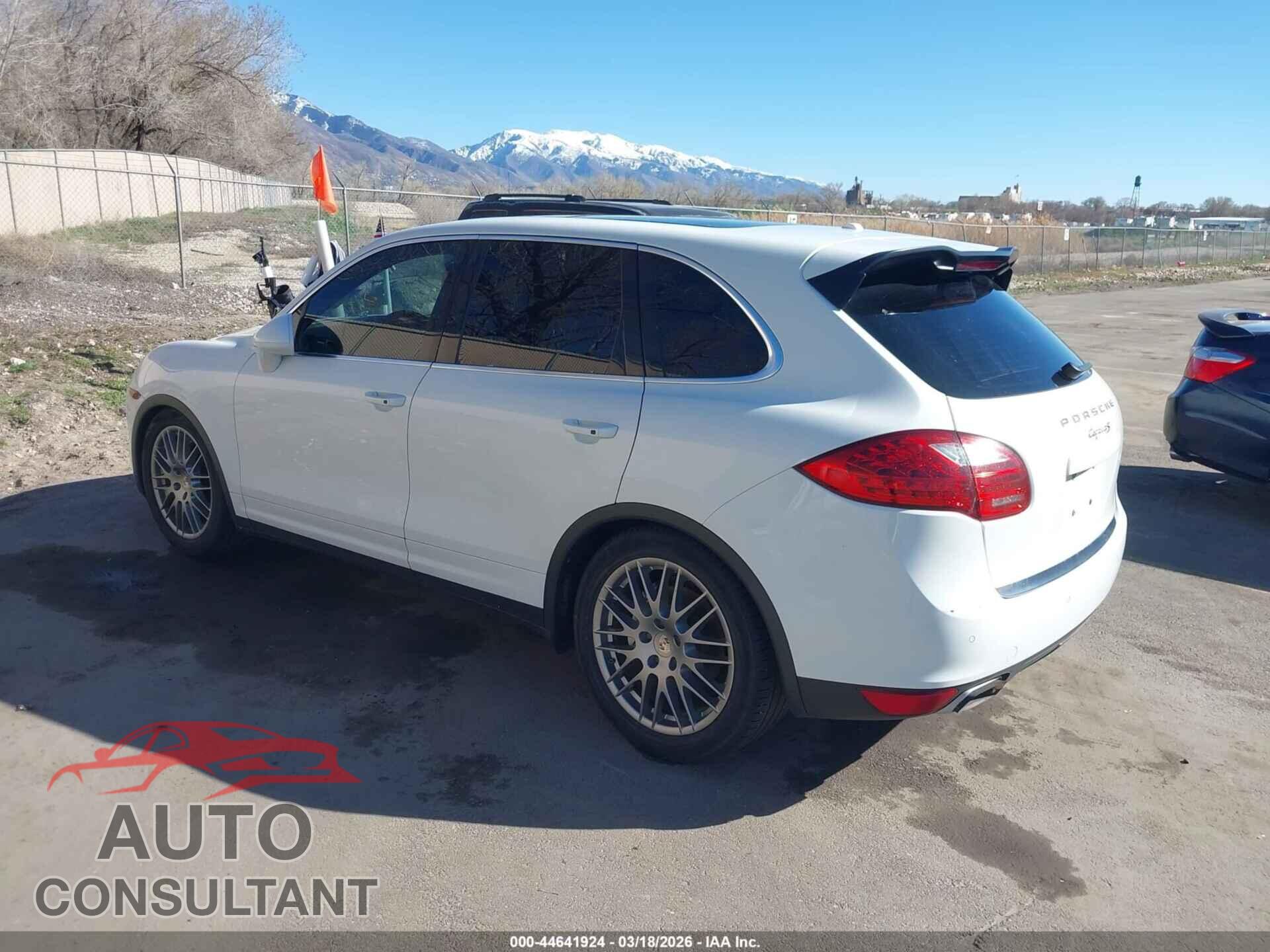 PORSCHE CAYENNE 2012 - WP1AB2A21CLA49994