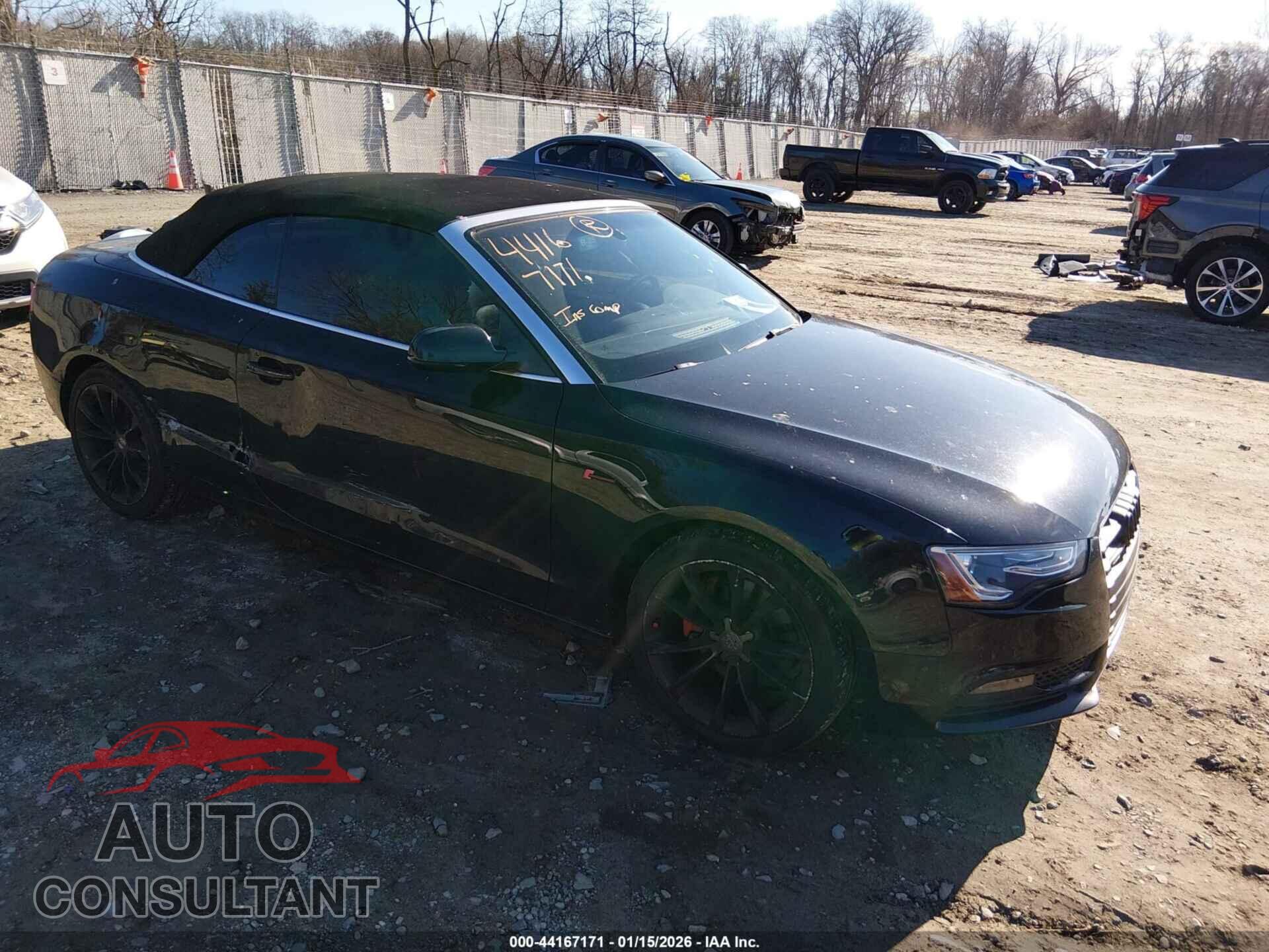 AUDI A5 2013 - WAULFAFH0DN001217