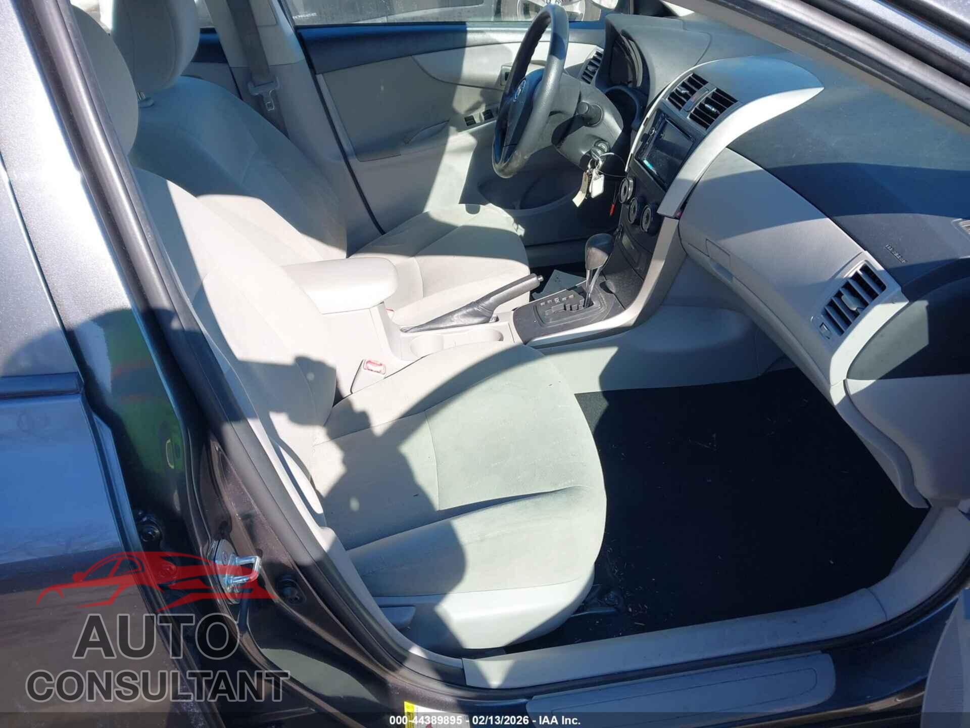 TOYOTA COROLLA 2013 - 5YFBU4EE6DP194103
