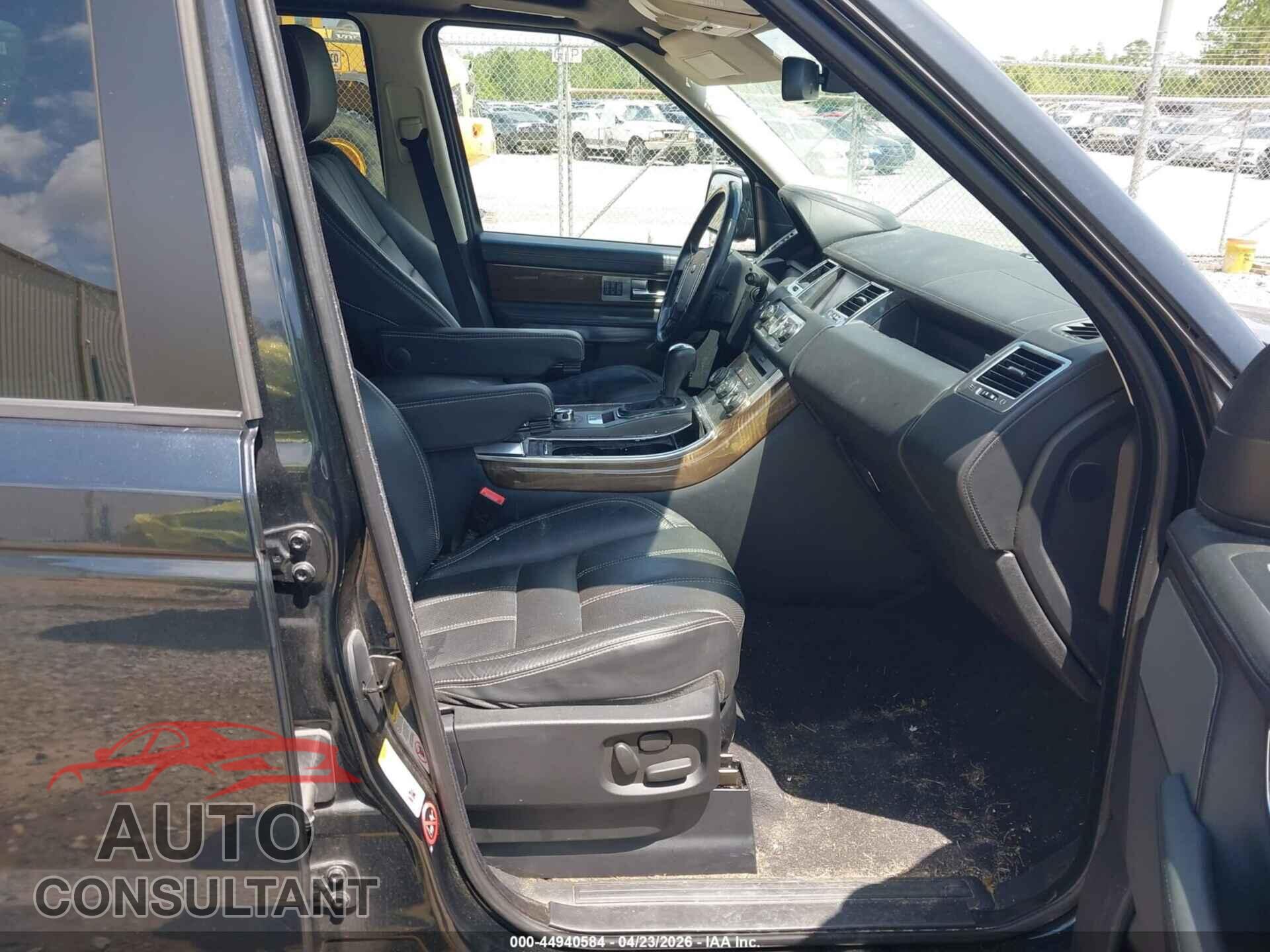 LAND ROVER RANGE ROVER SPORT 2011 - SALSK2D41BA714138