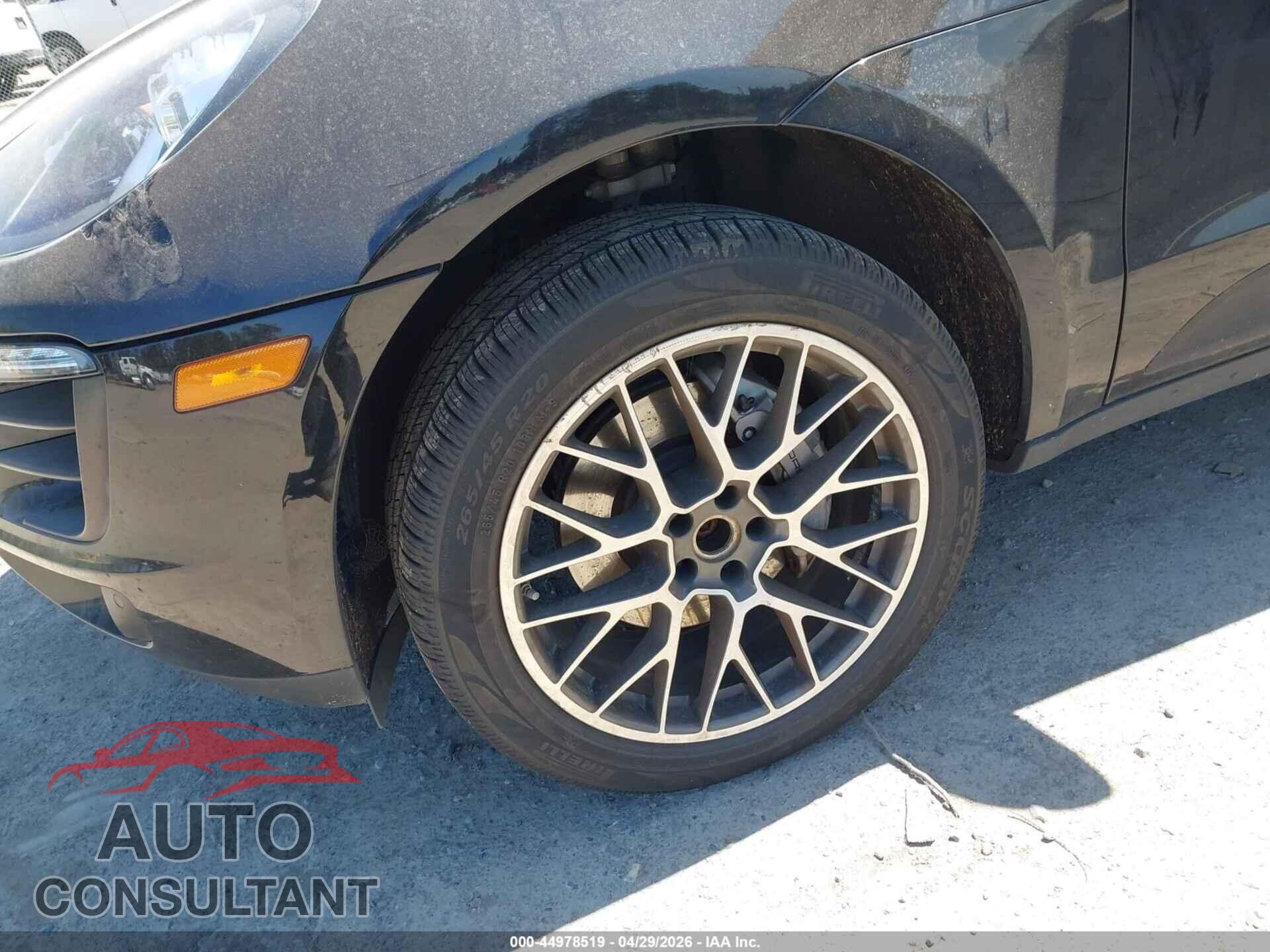 PORSCHE MACAN 2015 - WP1AB2A51FLB55697
