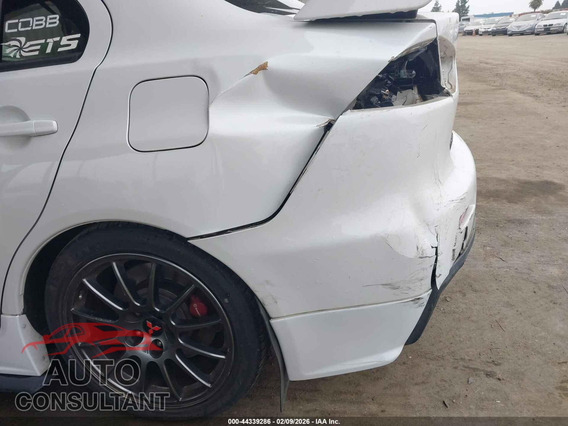 MITSUBISHI LANCER EVOLUTION 2015 - JA32W7FV5FU027696