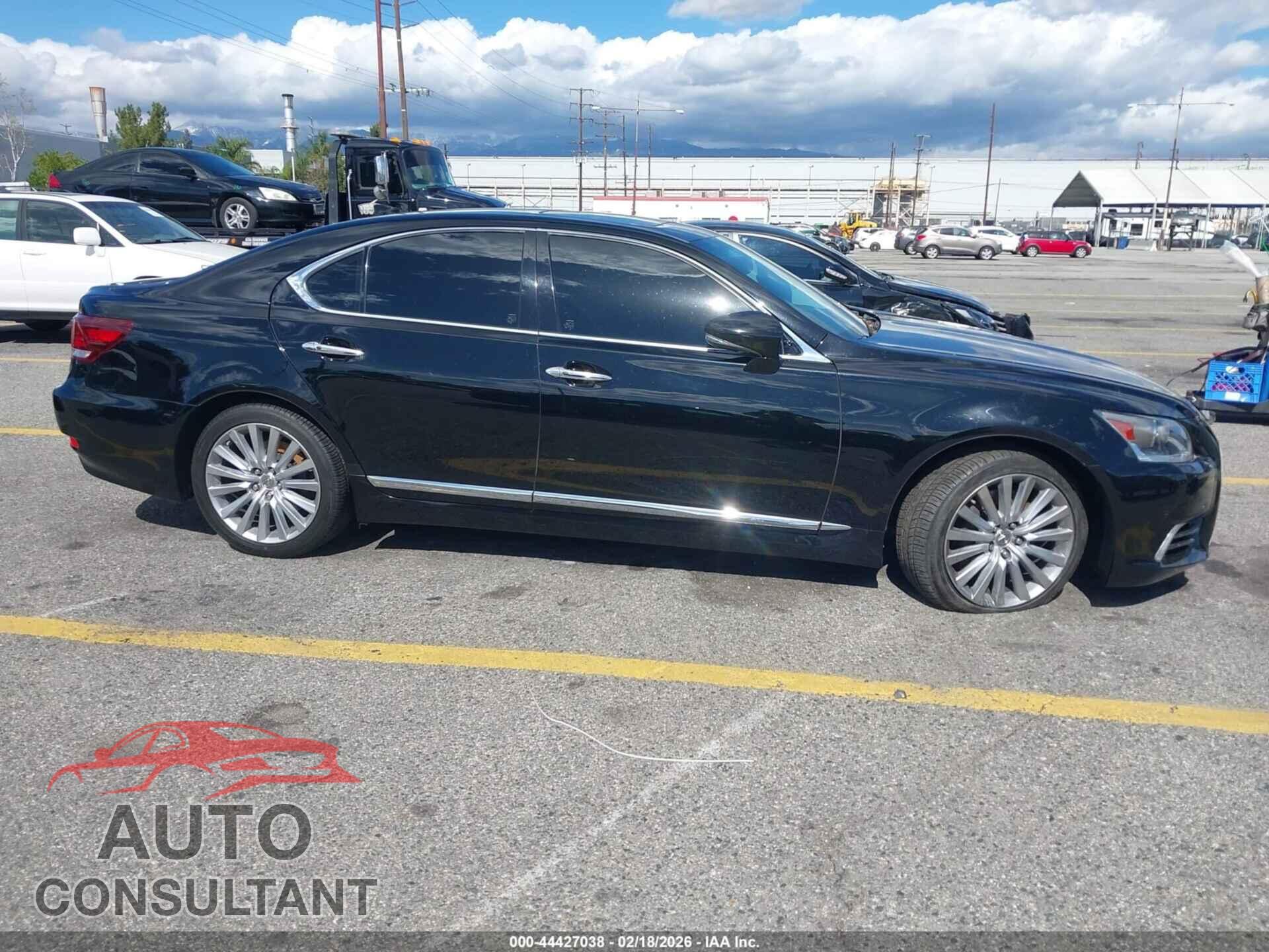 LEXUS LS 460 2014 - JTHCL5EF0E5020563
