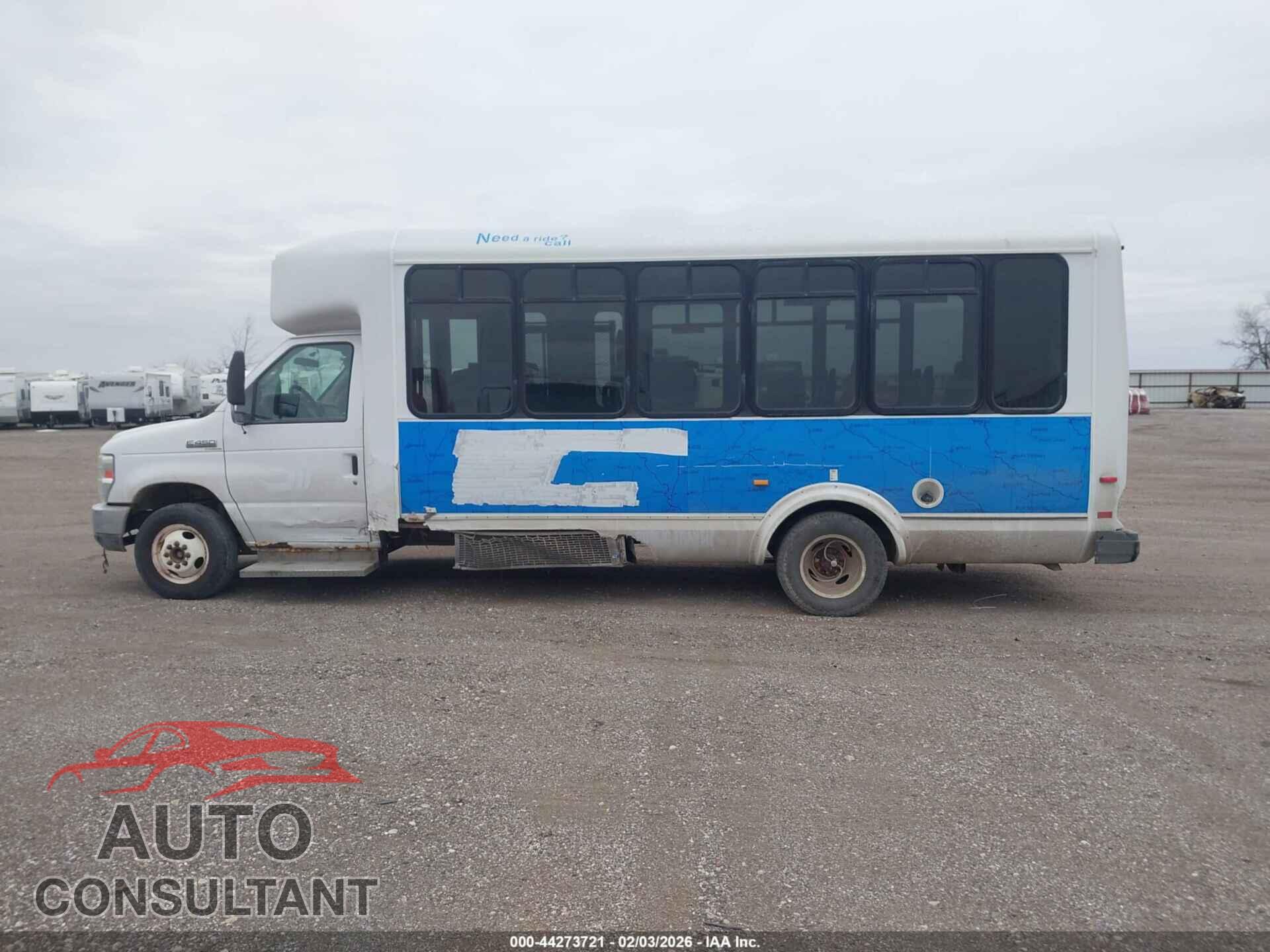 FORD E-450 CUTAWAY 2013 - 1FDFE4FS0DDA25132